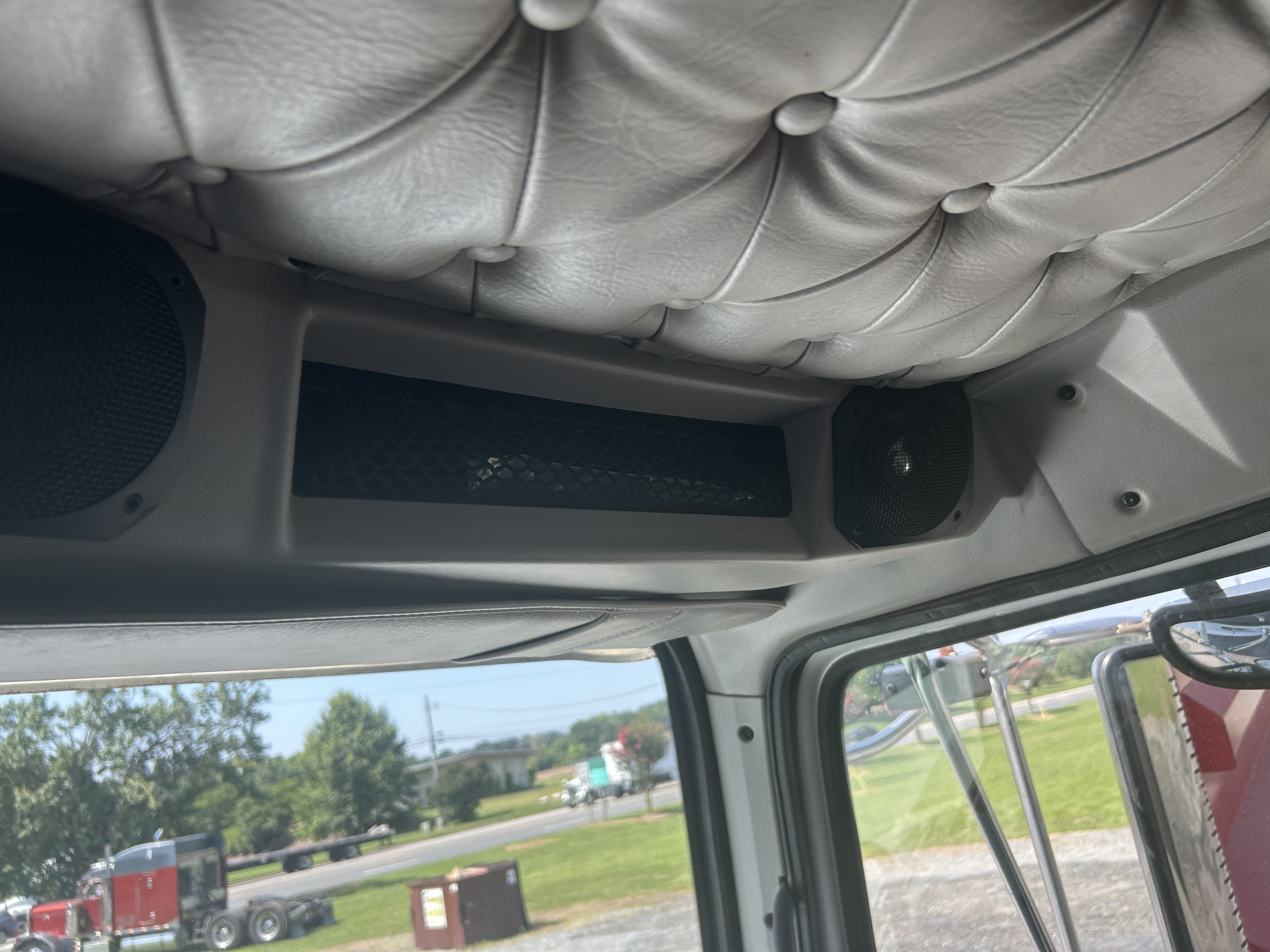 Used 2017 Western Star 4700SF Auto with 183k miles