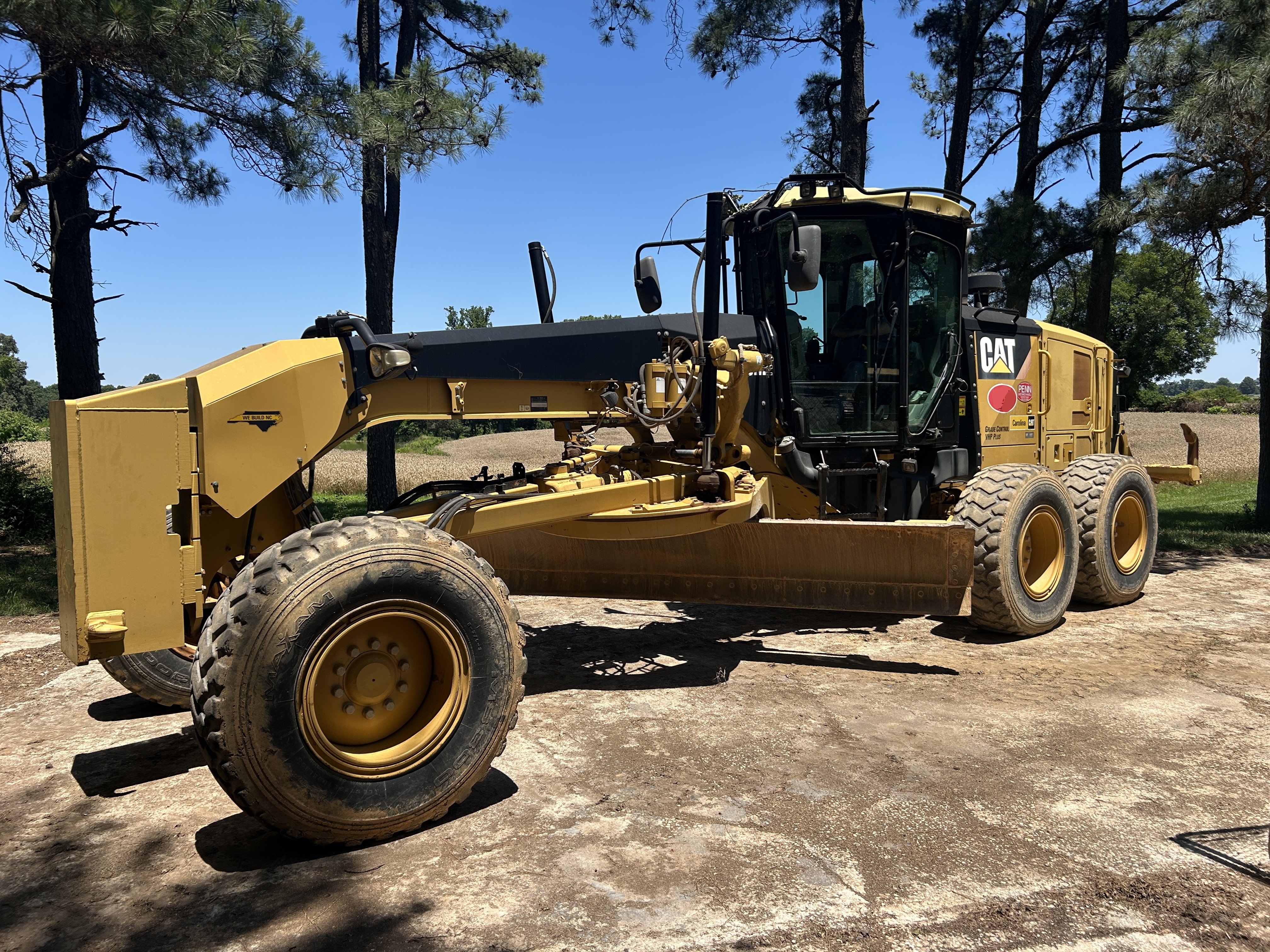 Used 2012 Caterpillar 120M2 VHP Plus with Grade Control