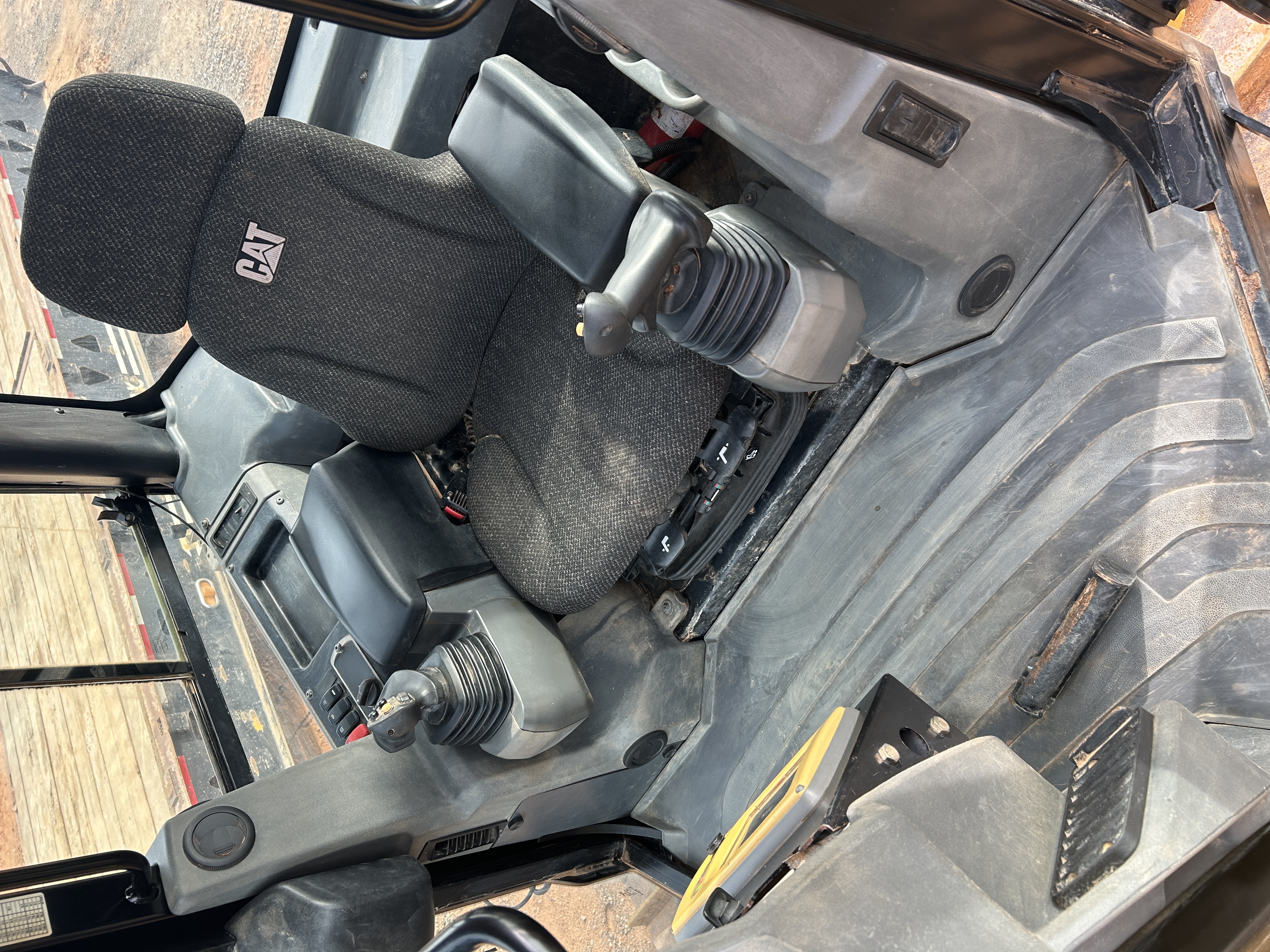 Used 2016 Caterpillar D5K2 LGP