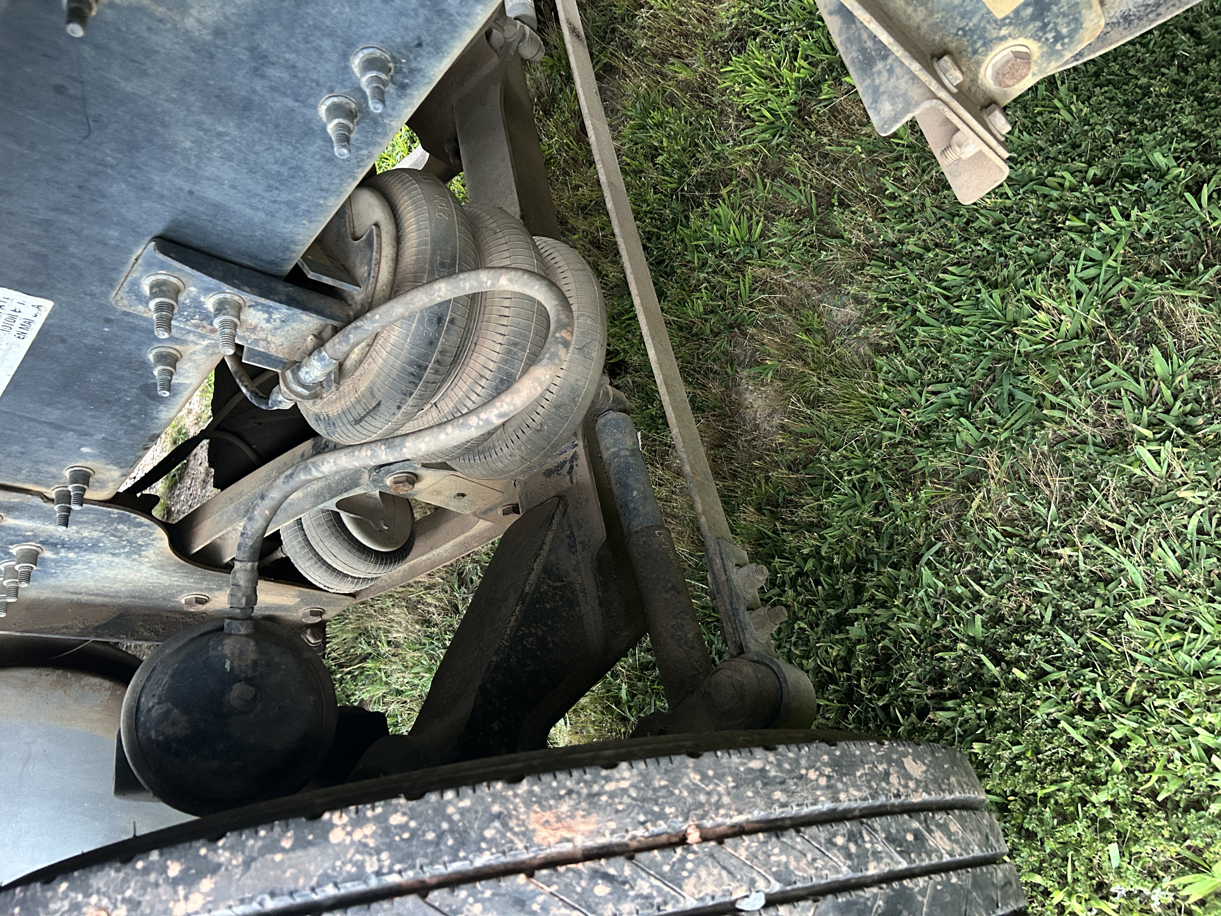 Used 2014 Mack Granite GU713 Quad Axle Dump Truck - Automatic