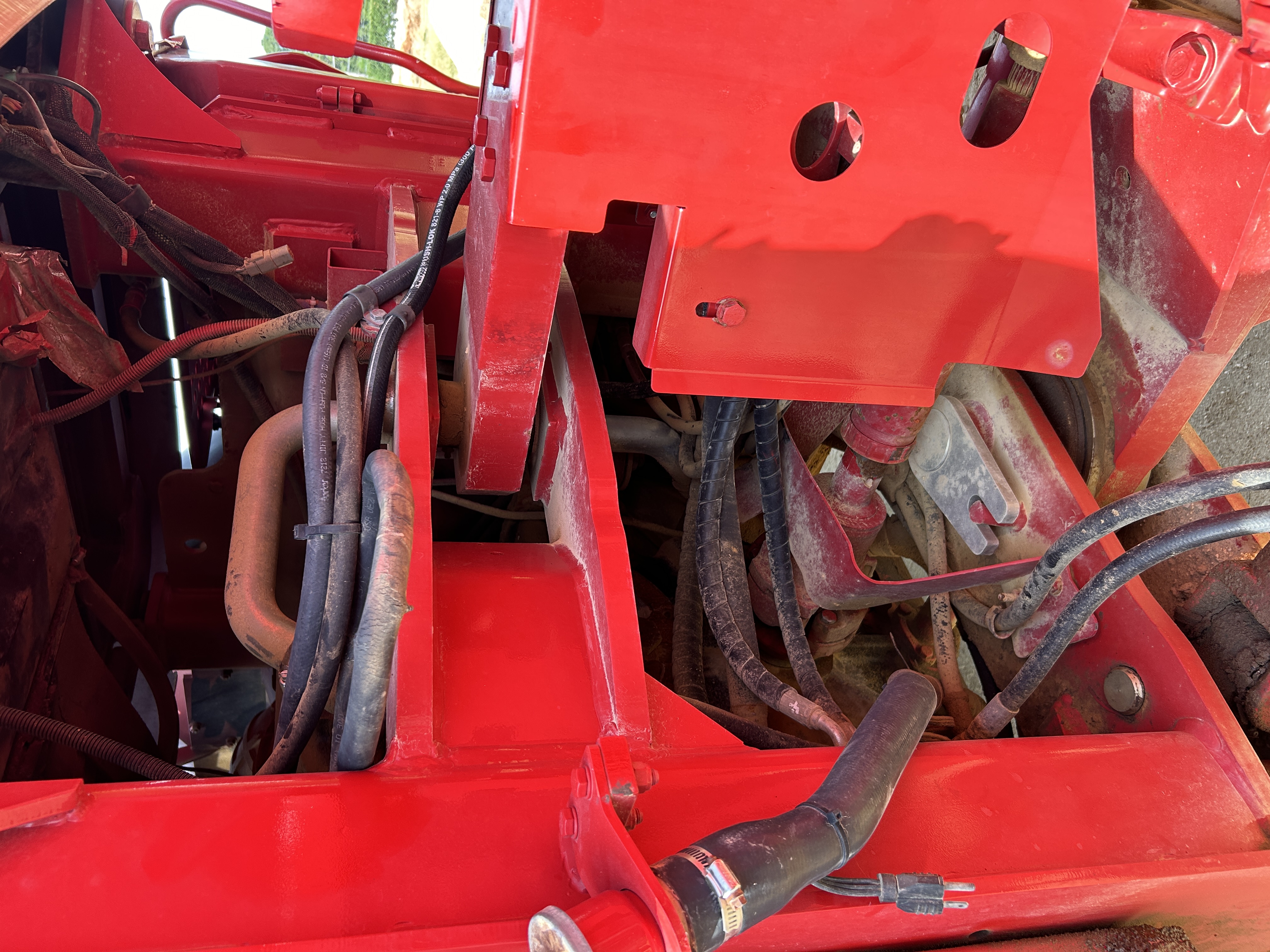 Used 2004 Case STX450 with 17 yard Noble Pull pan