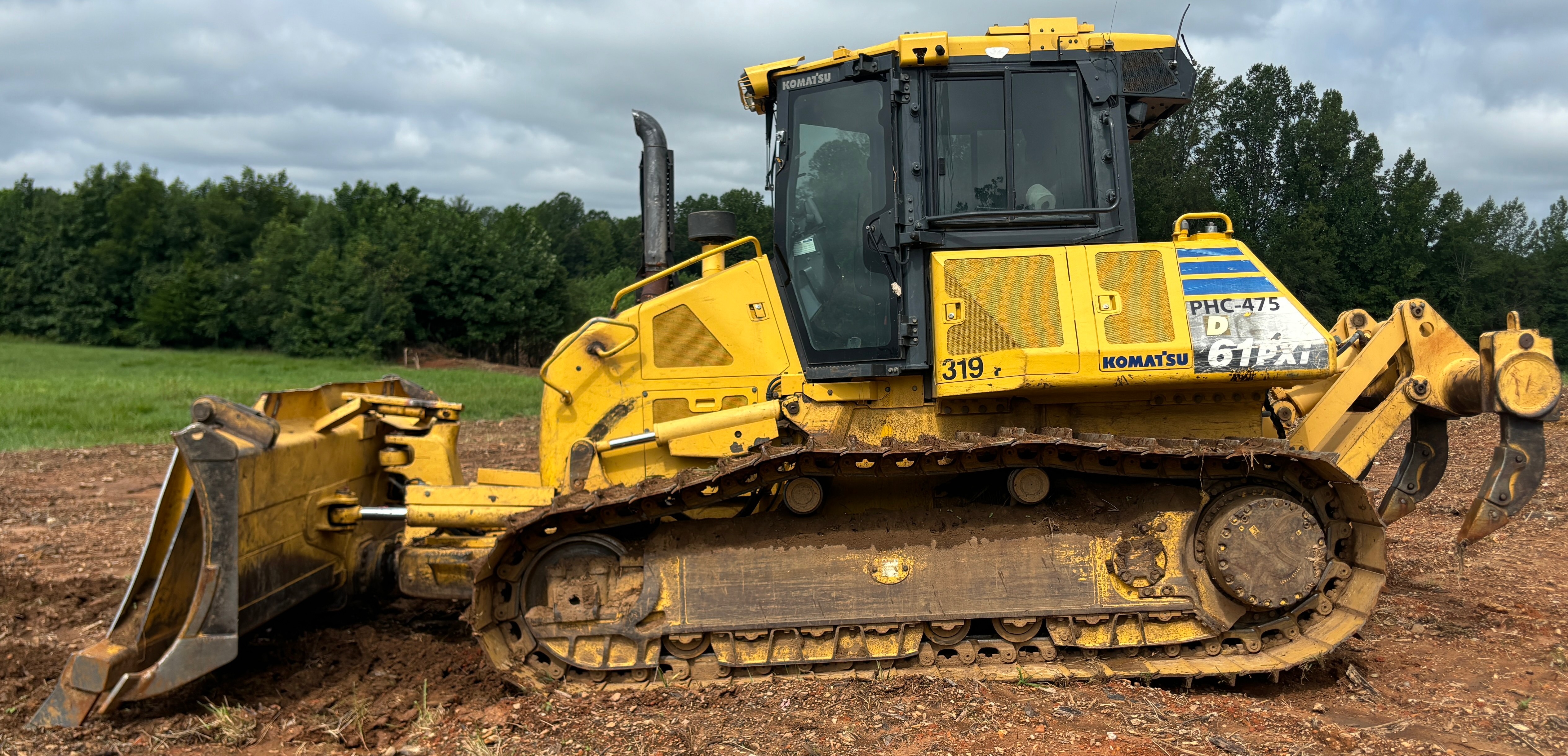 Used Nice 2013 Komatsu D61PXI-23 with BRAND NEW UNDER CARRAIGE