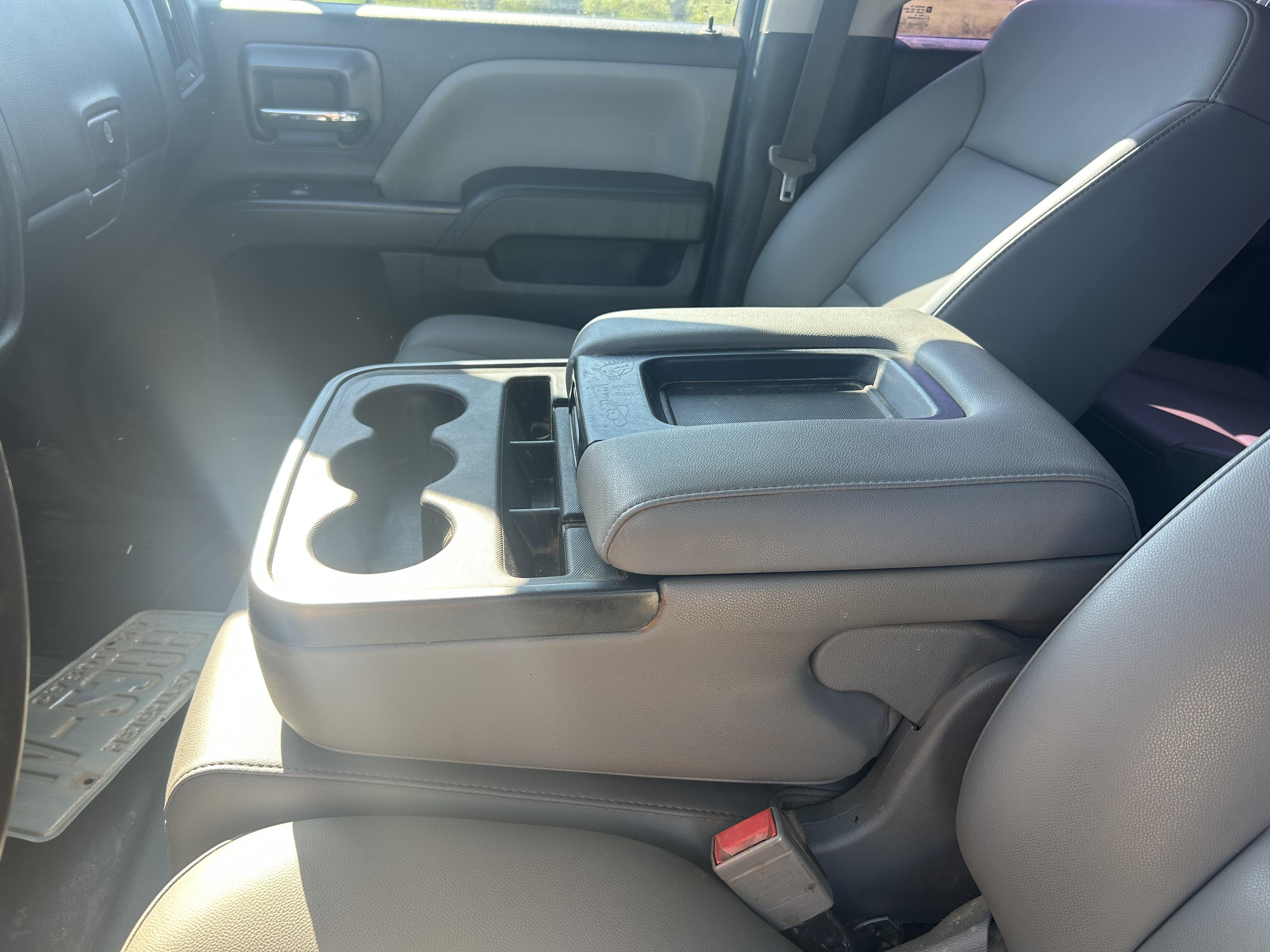 Used 2017 Chevrolet 3500 HD crew cab work truck