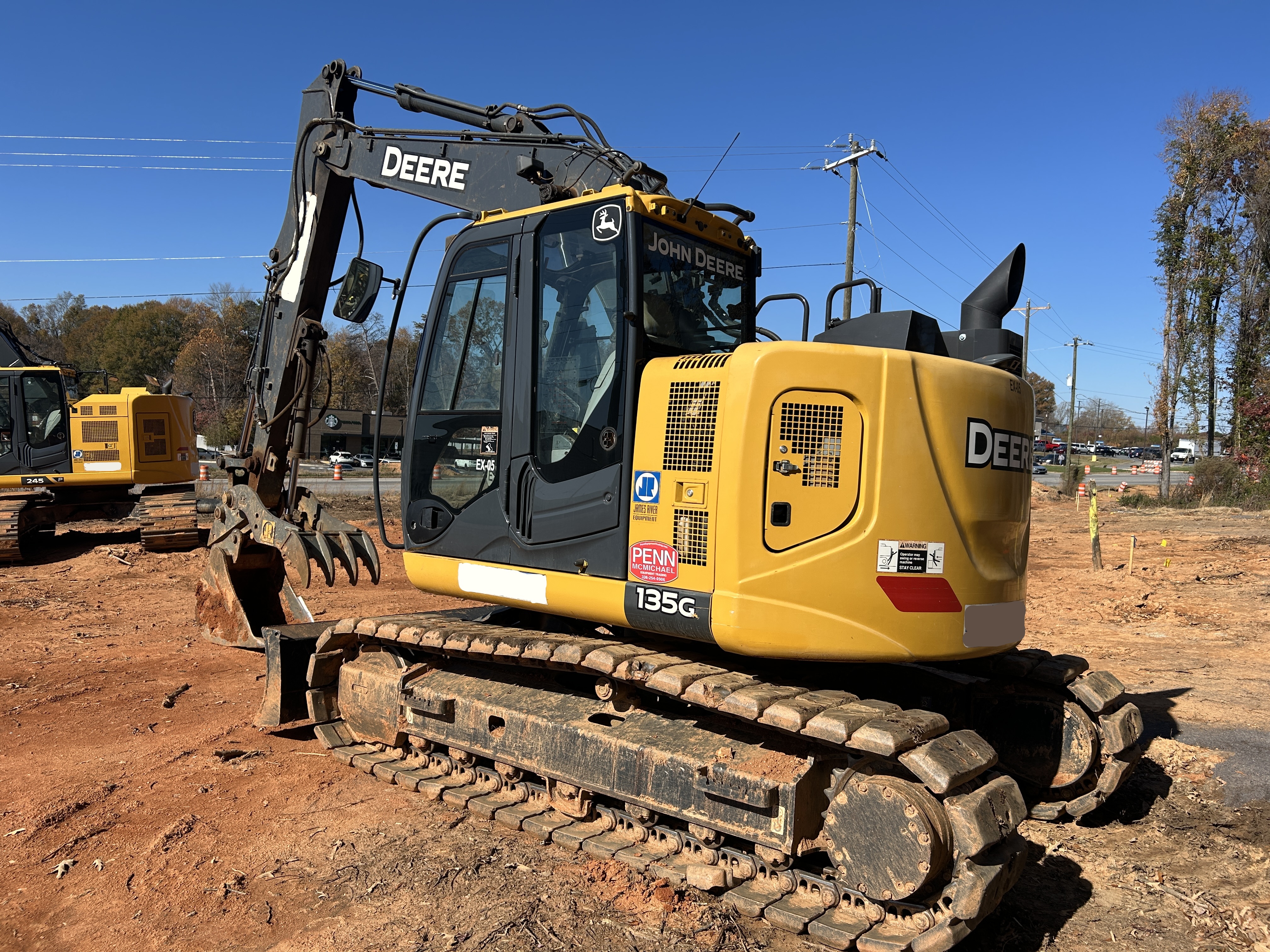 Used 2021 Deere 135G