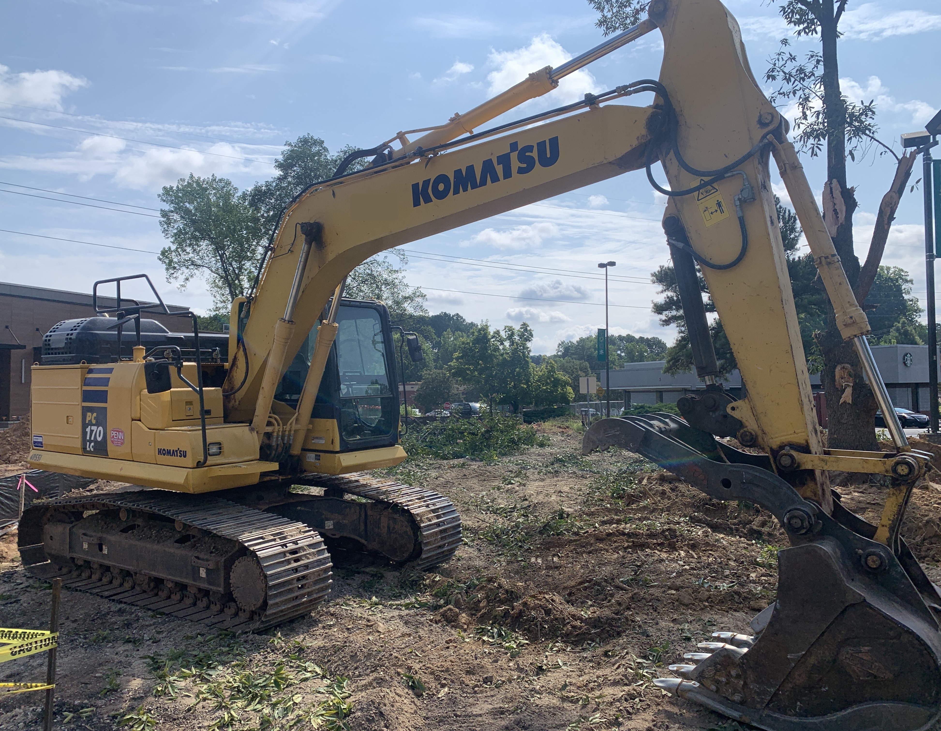 Used 2017 Komatsu PC170LC-11