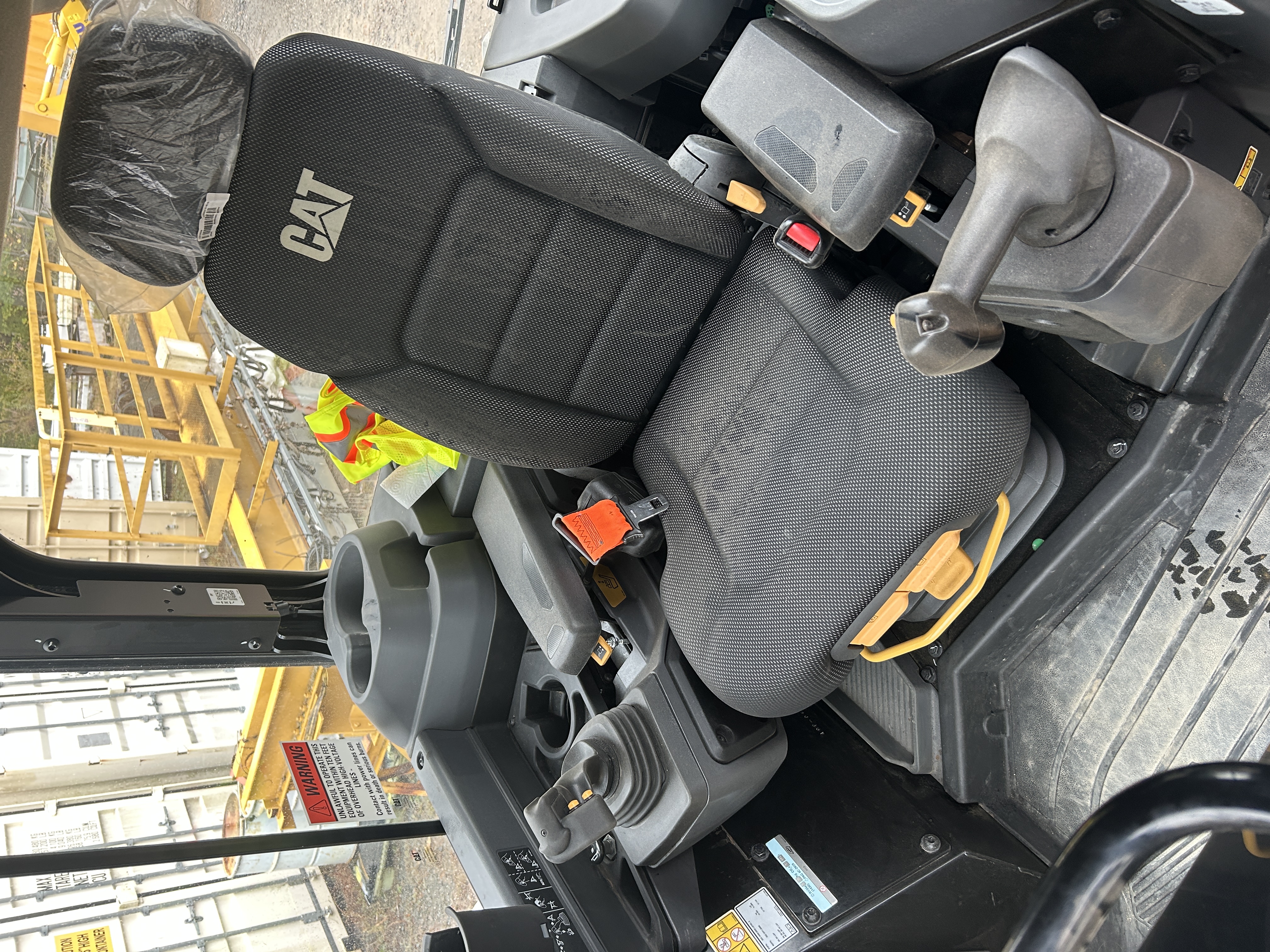 Used 2025 Caterpillar D5 LGP