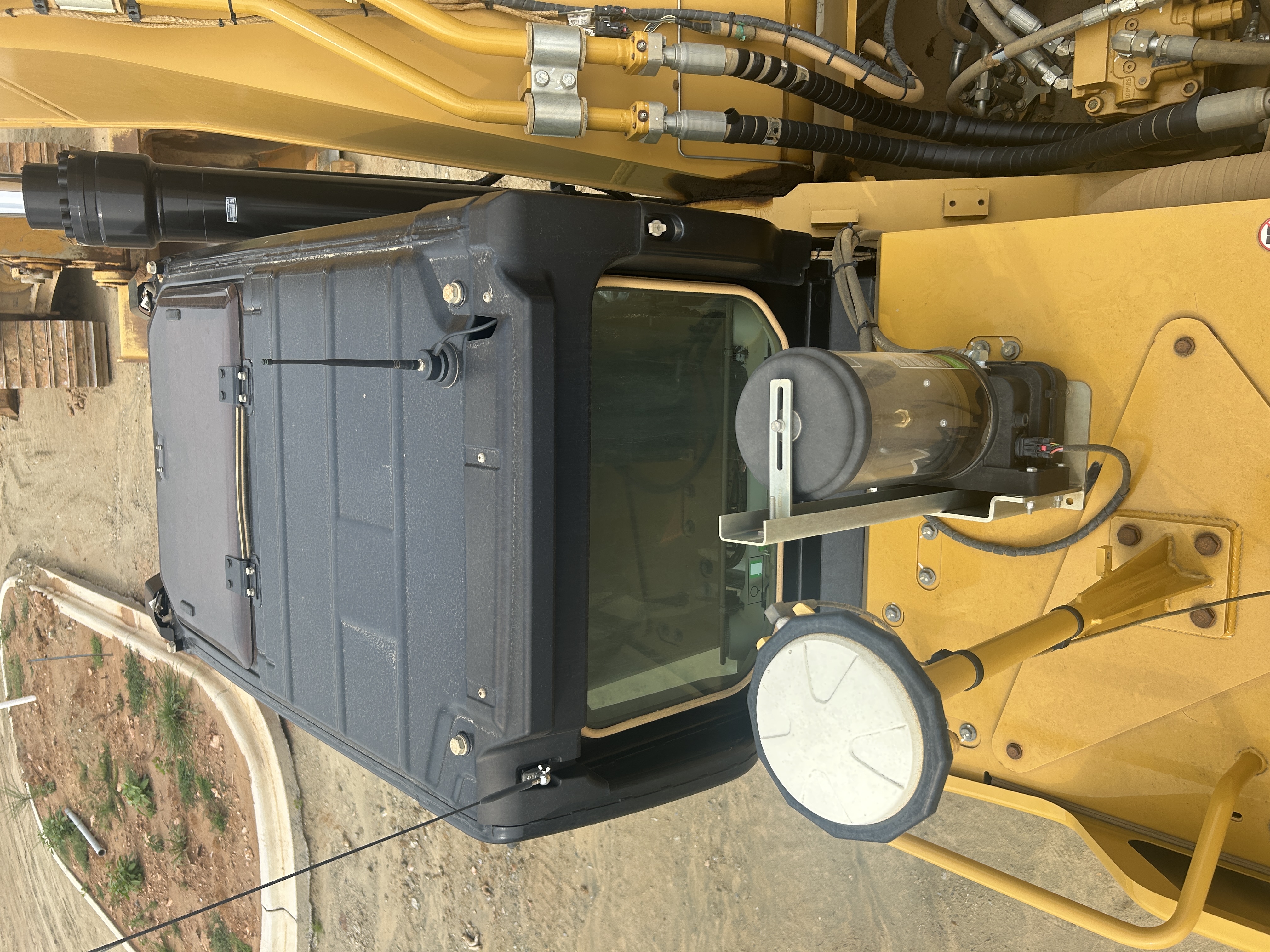 Used 2024 Caterpillar 352 with 3D Earthworks, Warranty, Auto Greaser