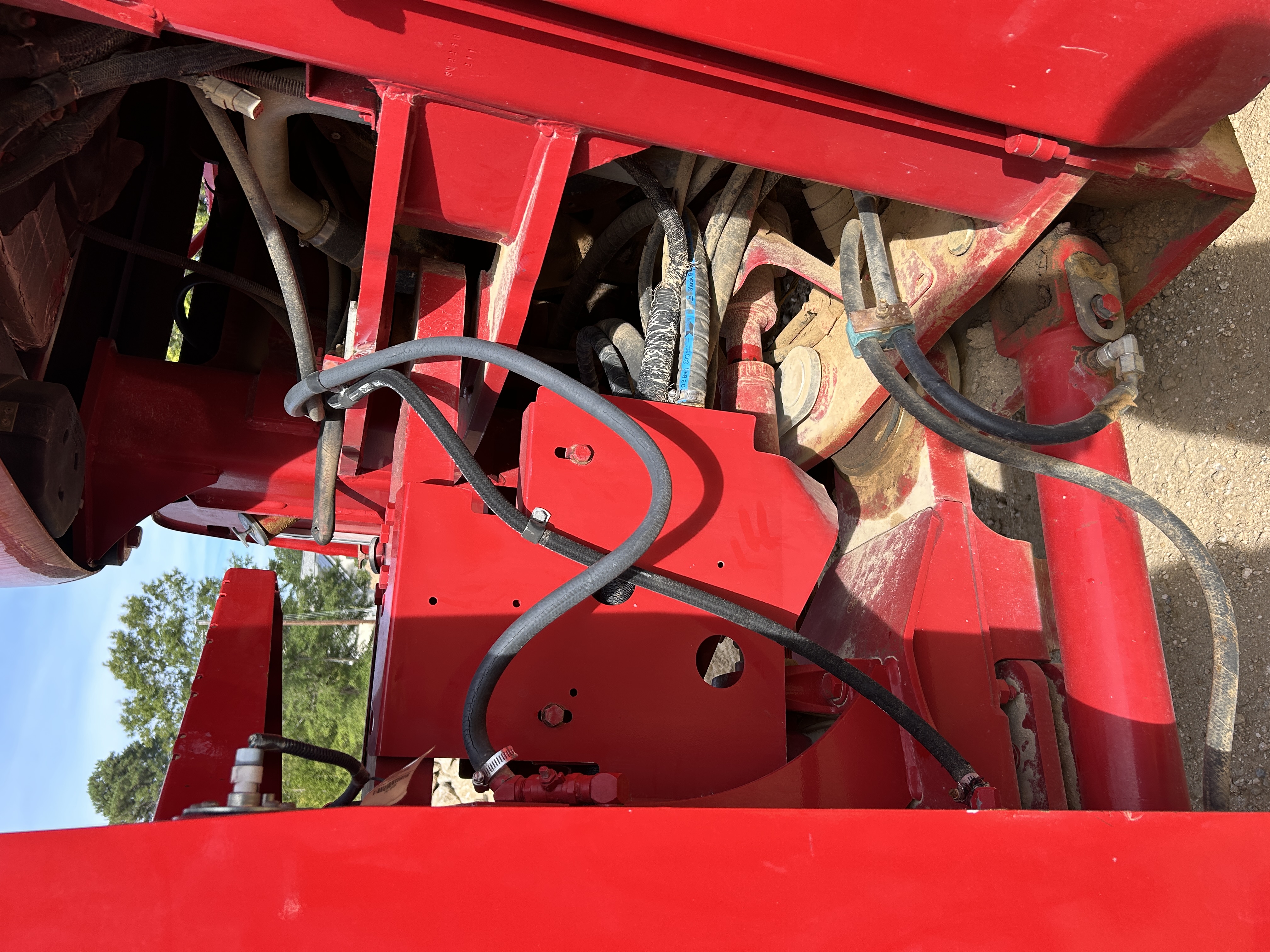 Used 2004 Case STX450 with 17 yard Noble Pull pan