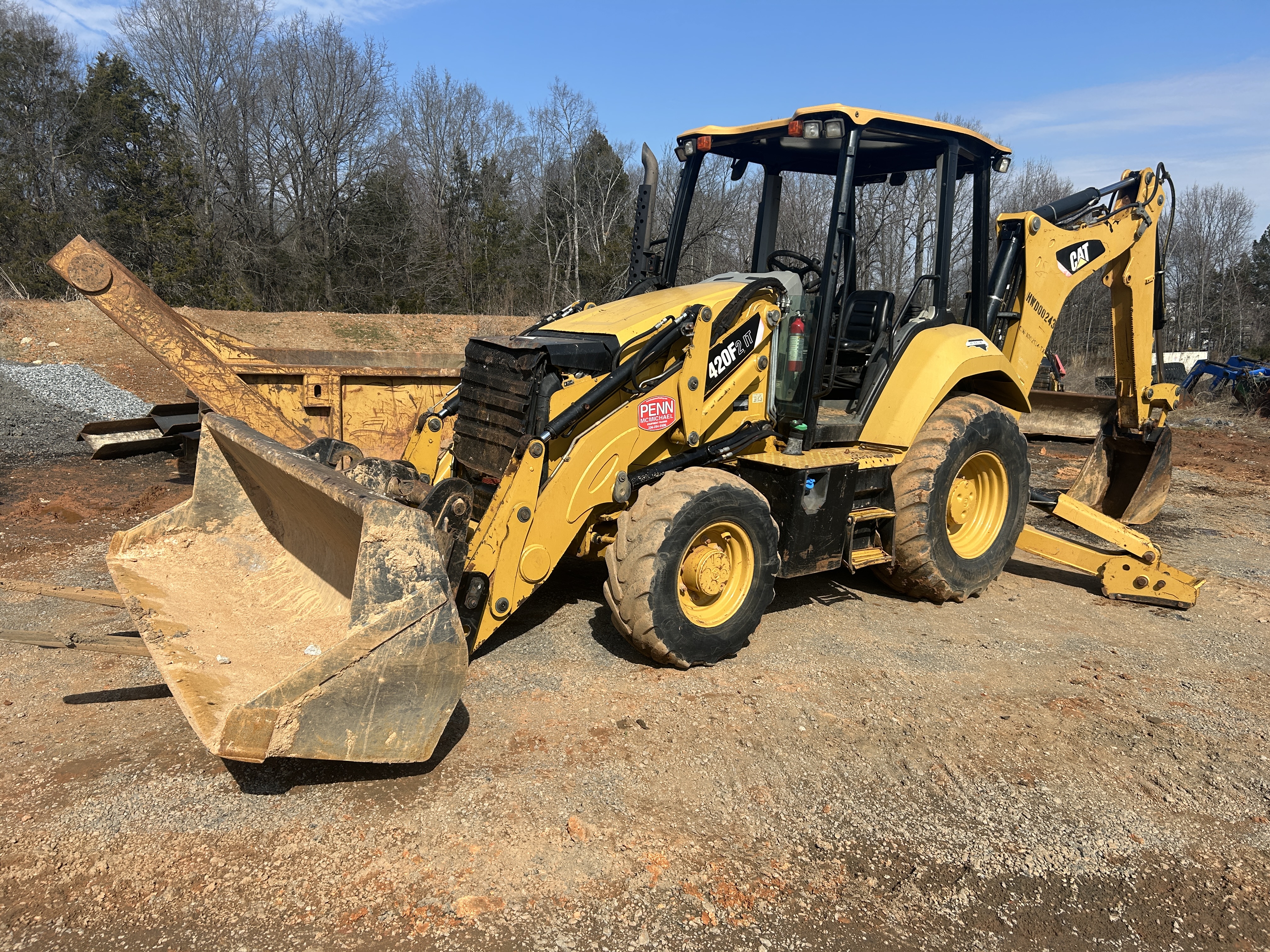 Used 2015 Caterpillar 420F2 IT