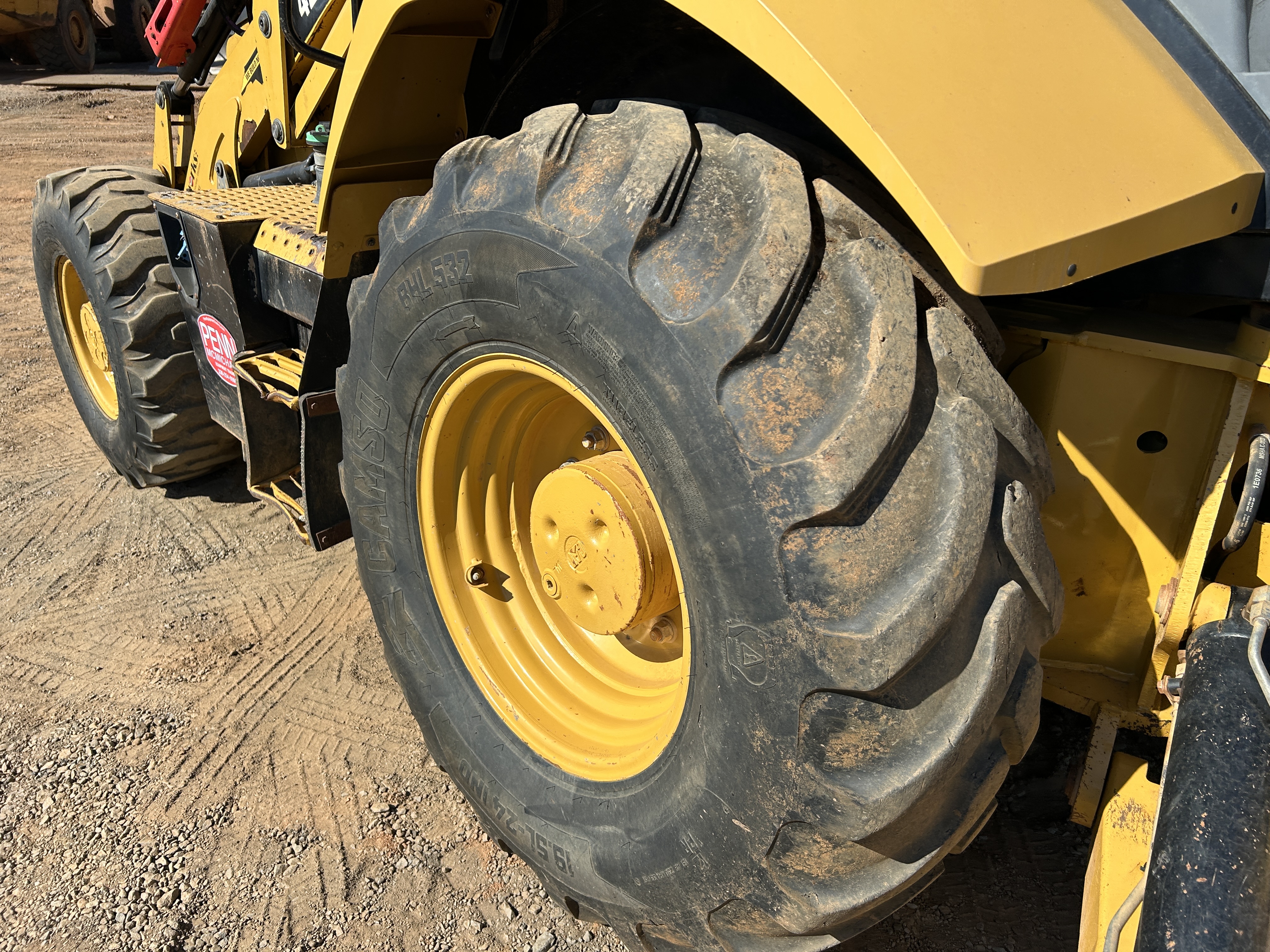 Used 2015 Caterpillar 420F2 IT