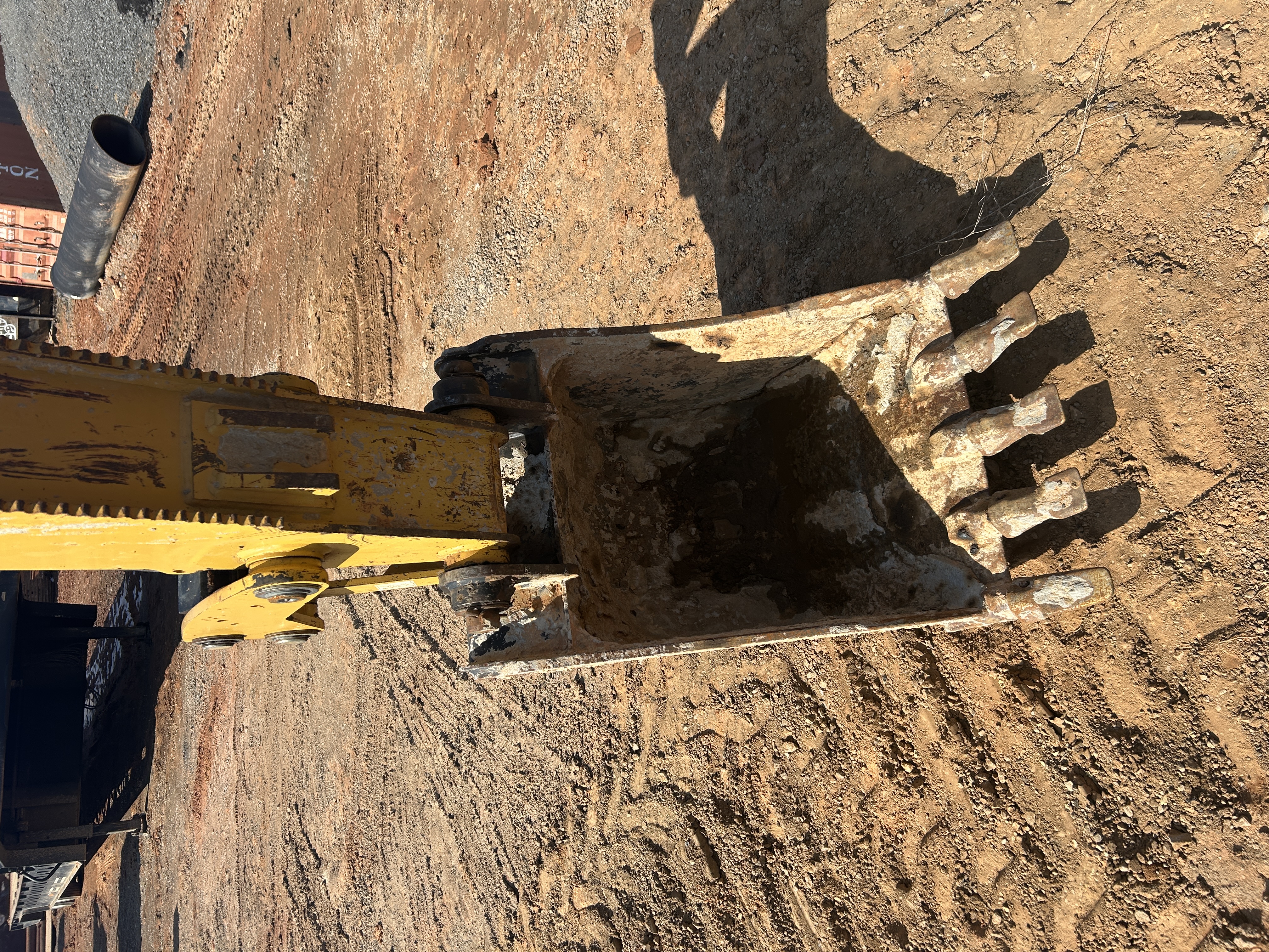 Used 2015 Caterpillar 420F2 IT