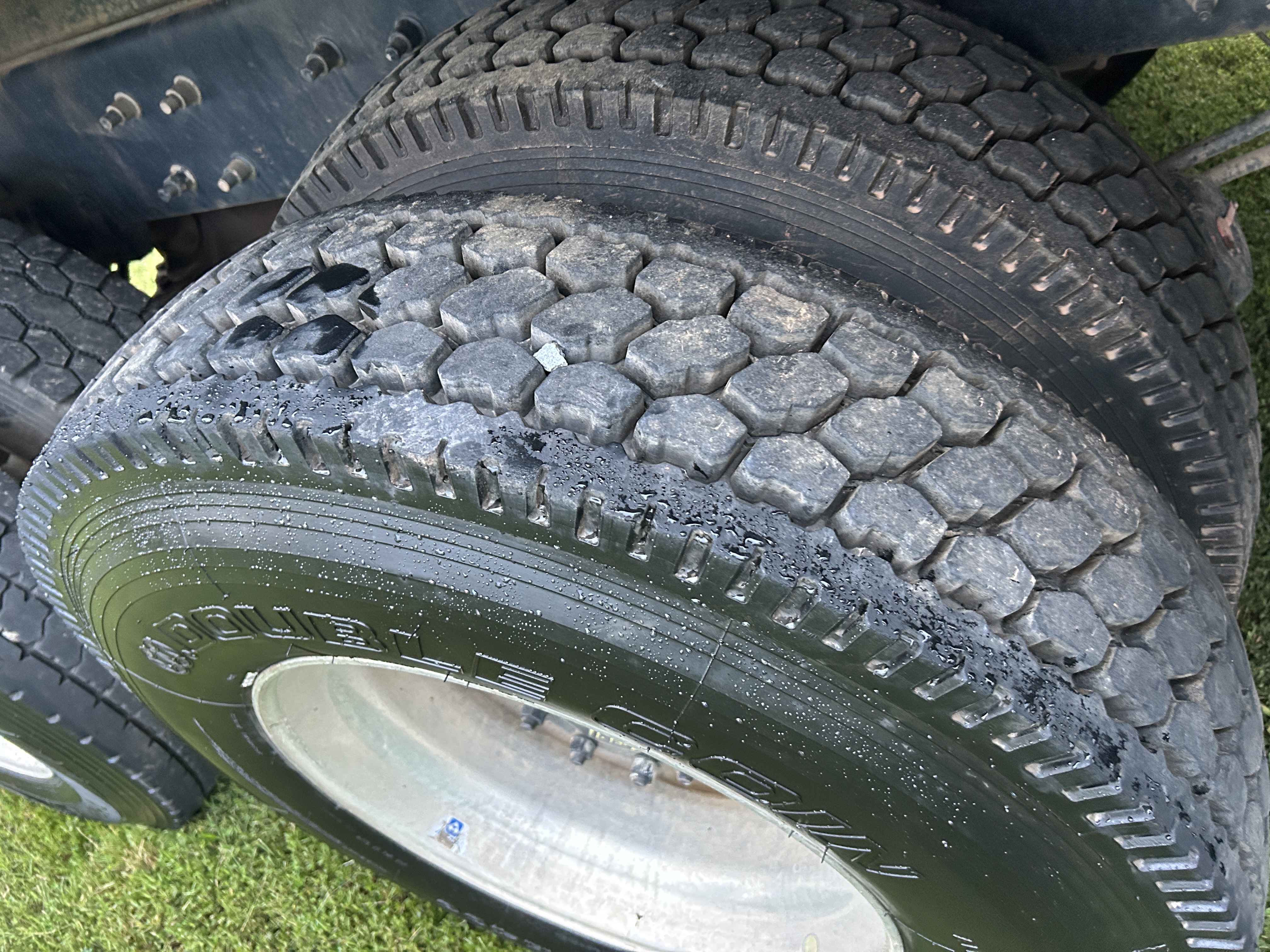 Used 2014 Mack Granite GU713 Quad Axle Dump Truck - Automatic