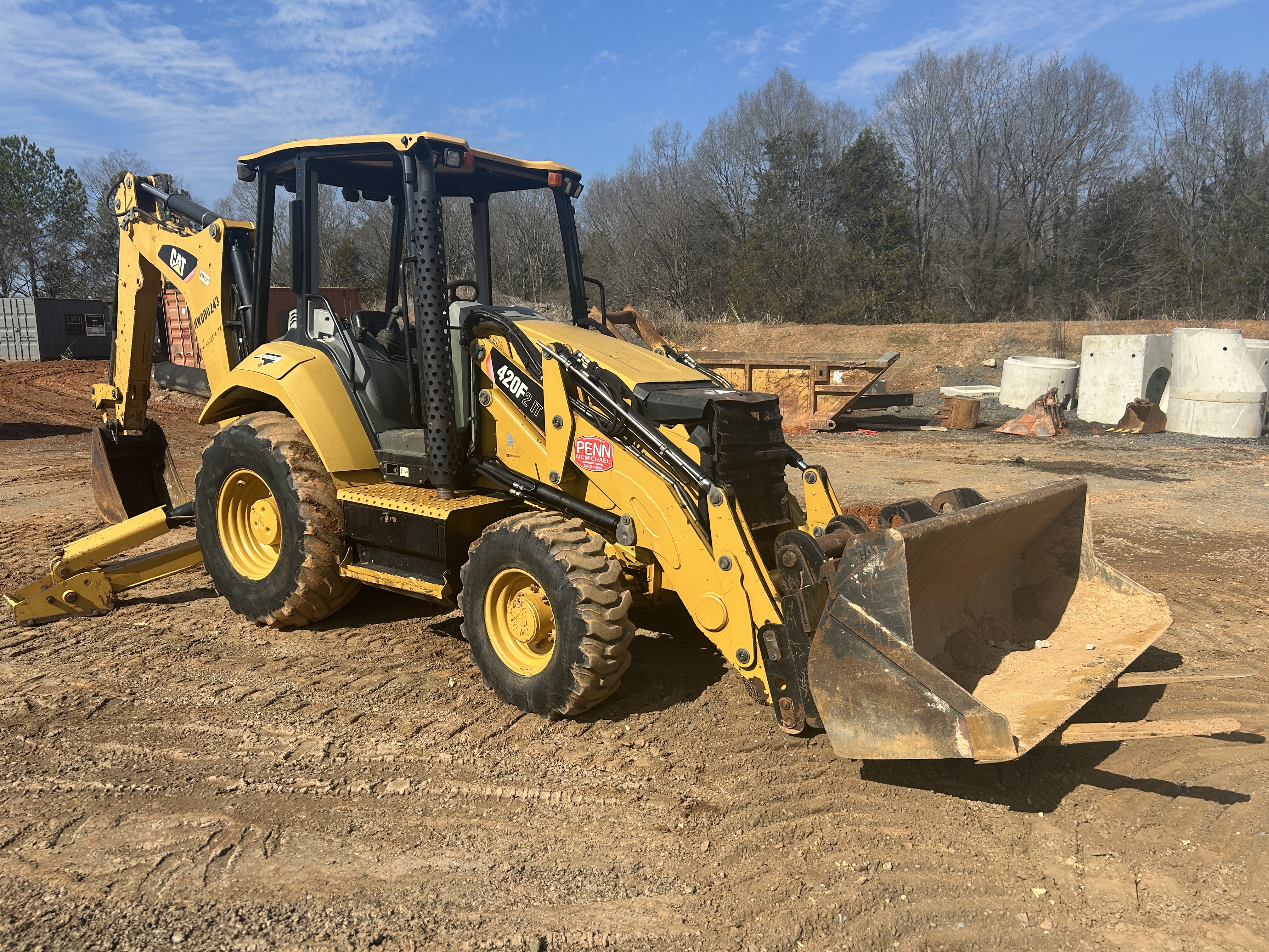 Used 2015 Caterpillar 420F2 IT