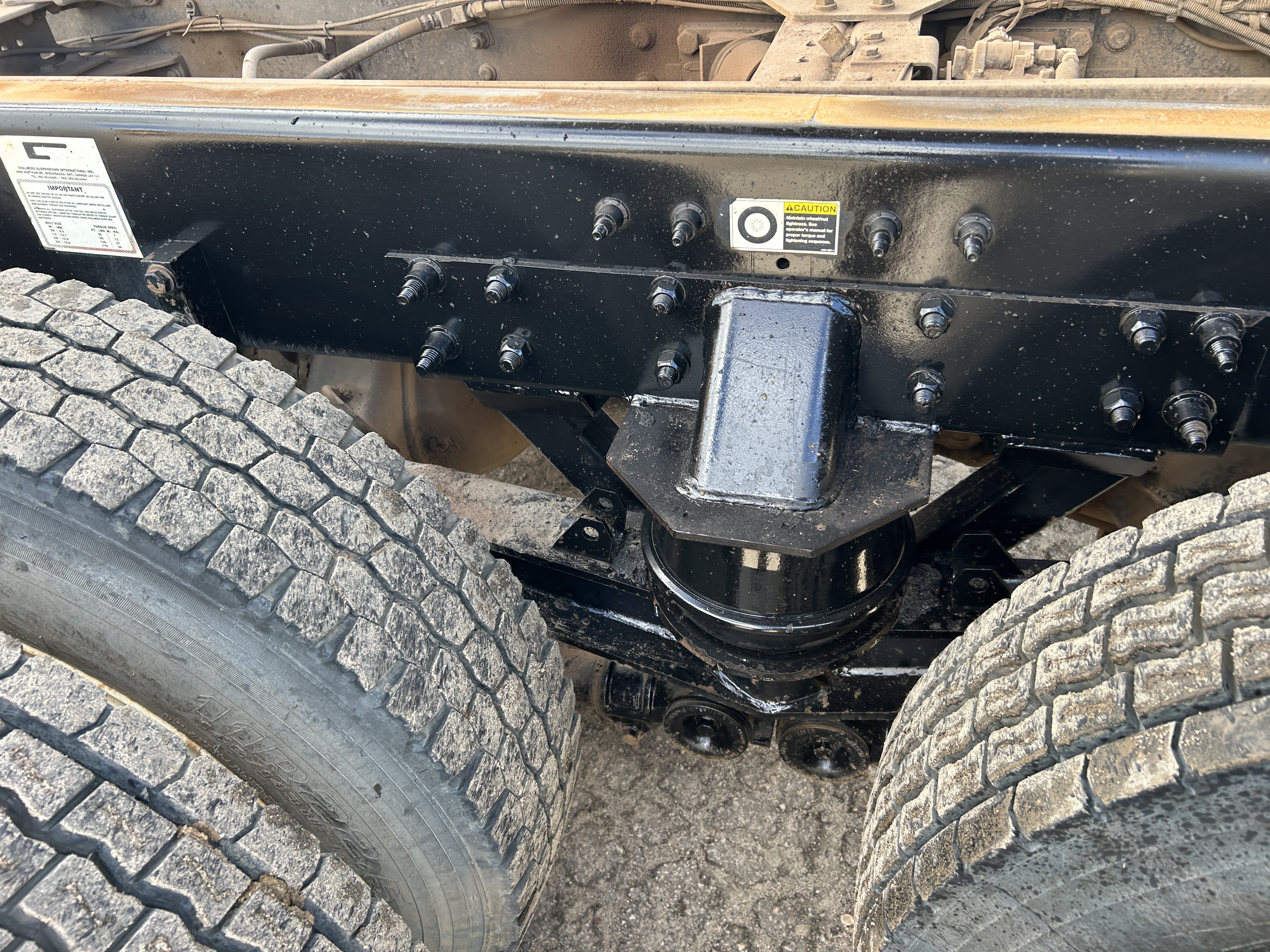 Used 2016 Kenworth T880 Quad Axle Dump Truck - Automatic