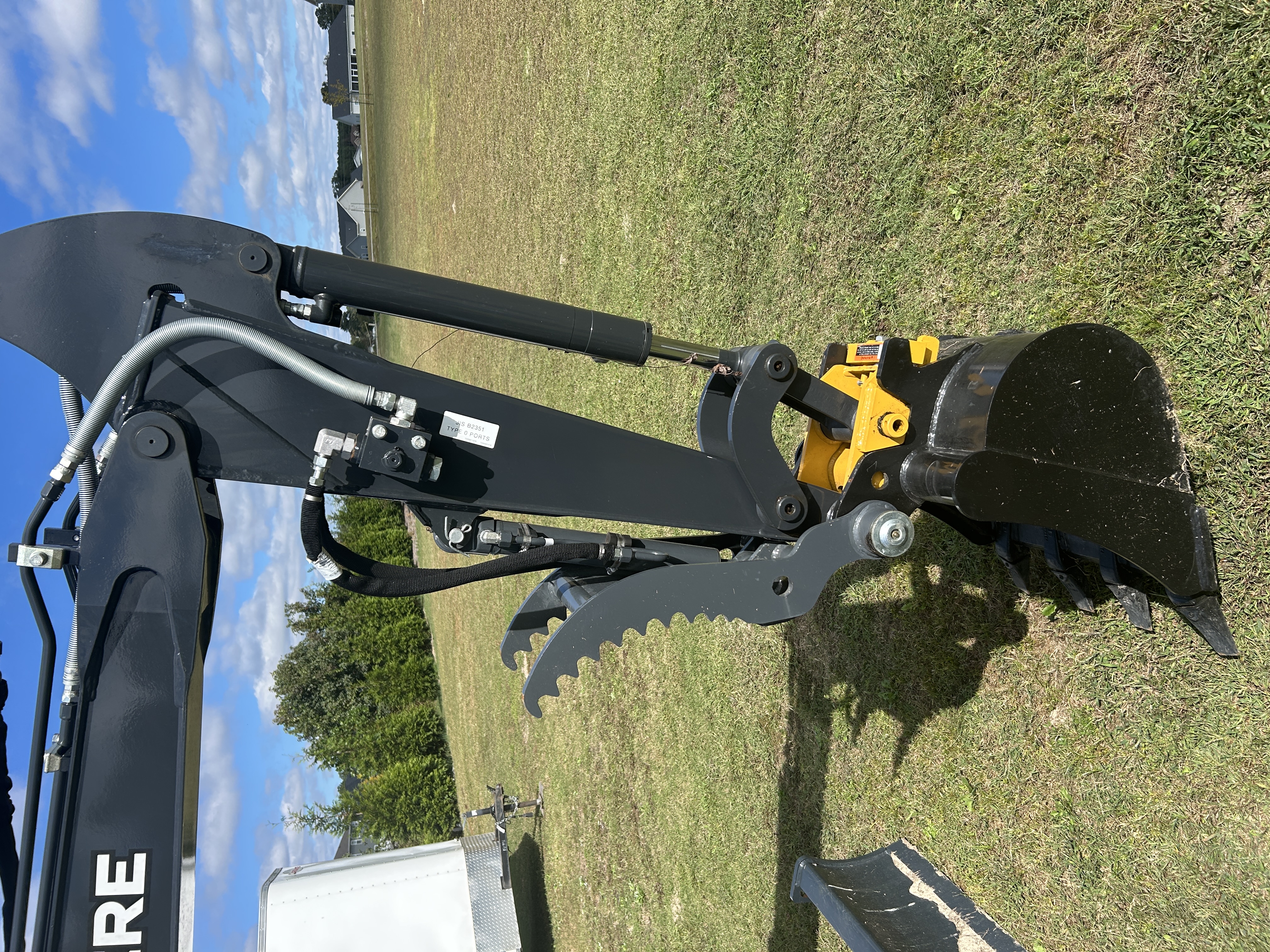 Used 2024 Deere 30P - NEW and loaded