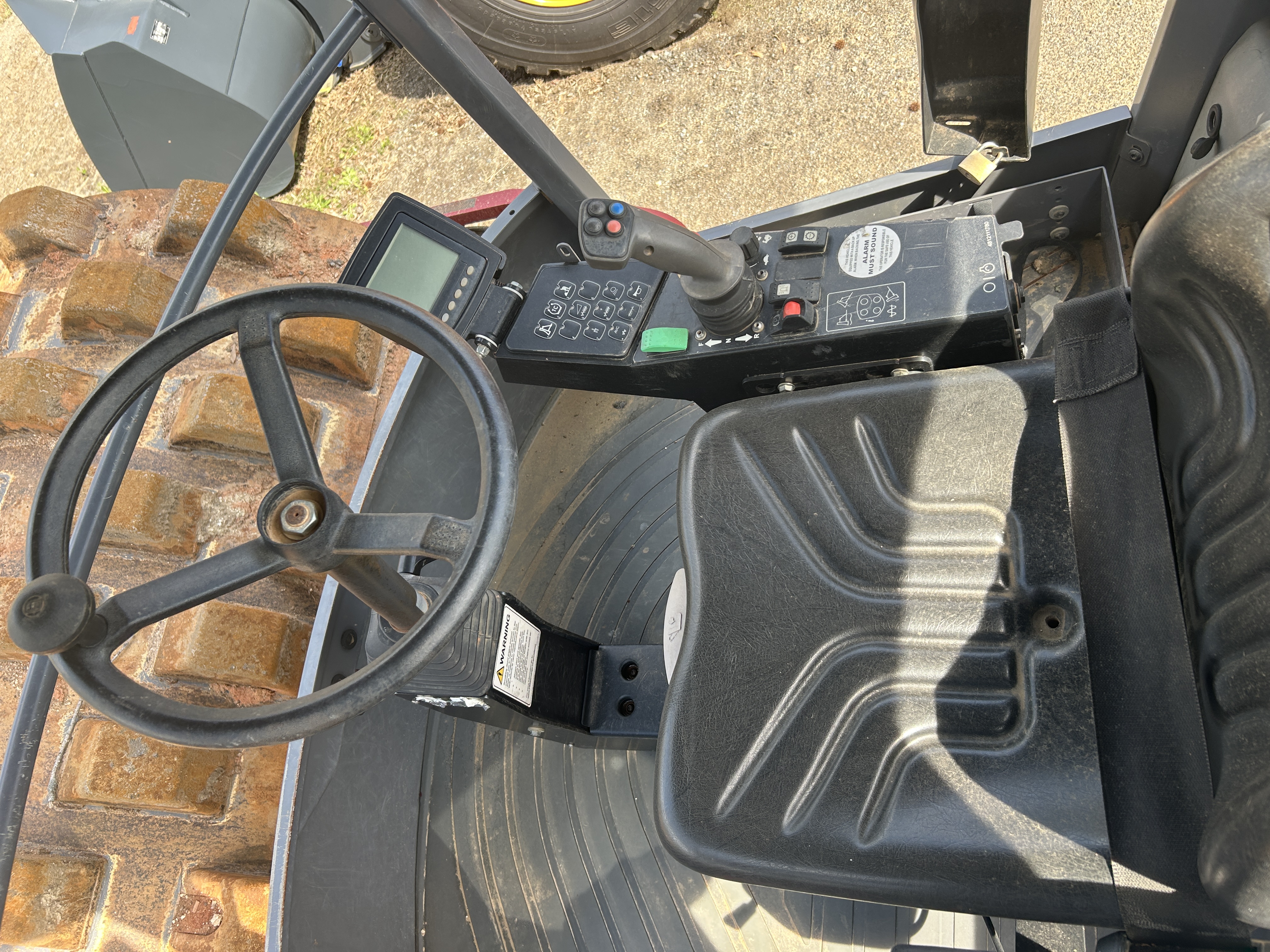 Used 2023 Dynapac CA2500D - 84" smooth drum with padfoot kit