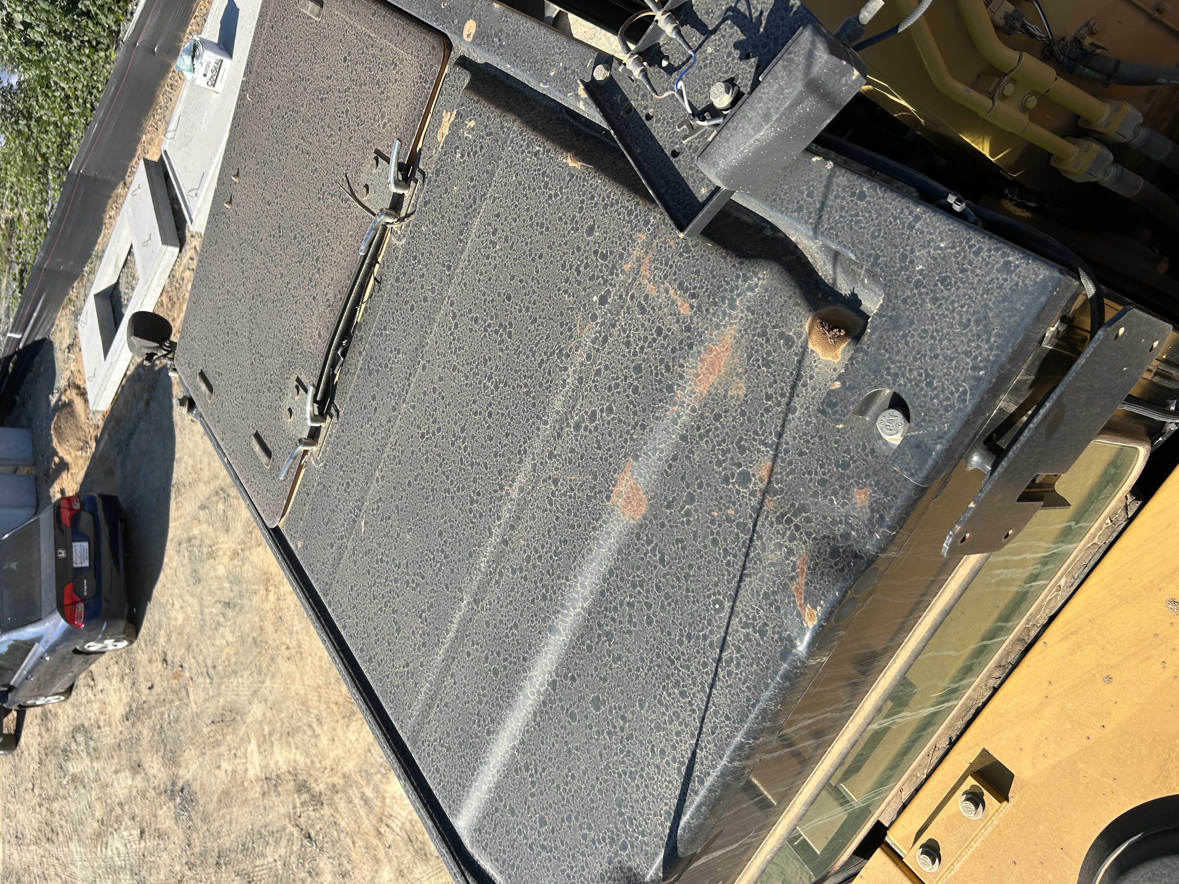 Used 2016 Caterpillar 323FL