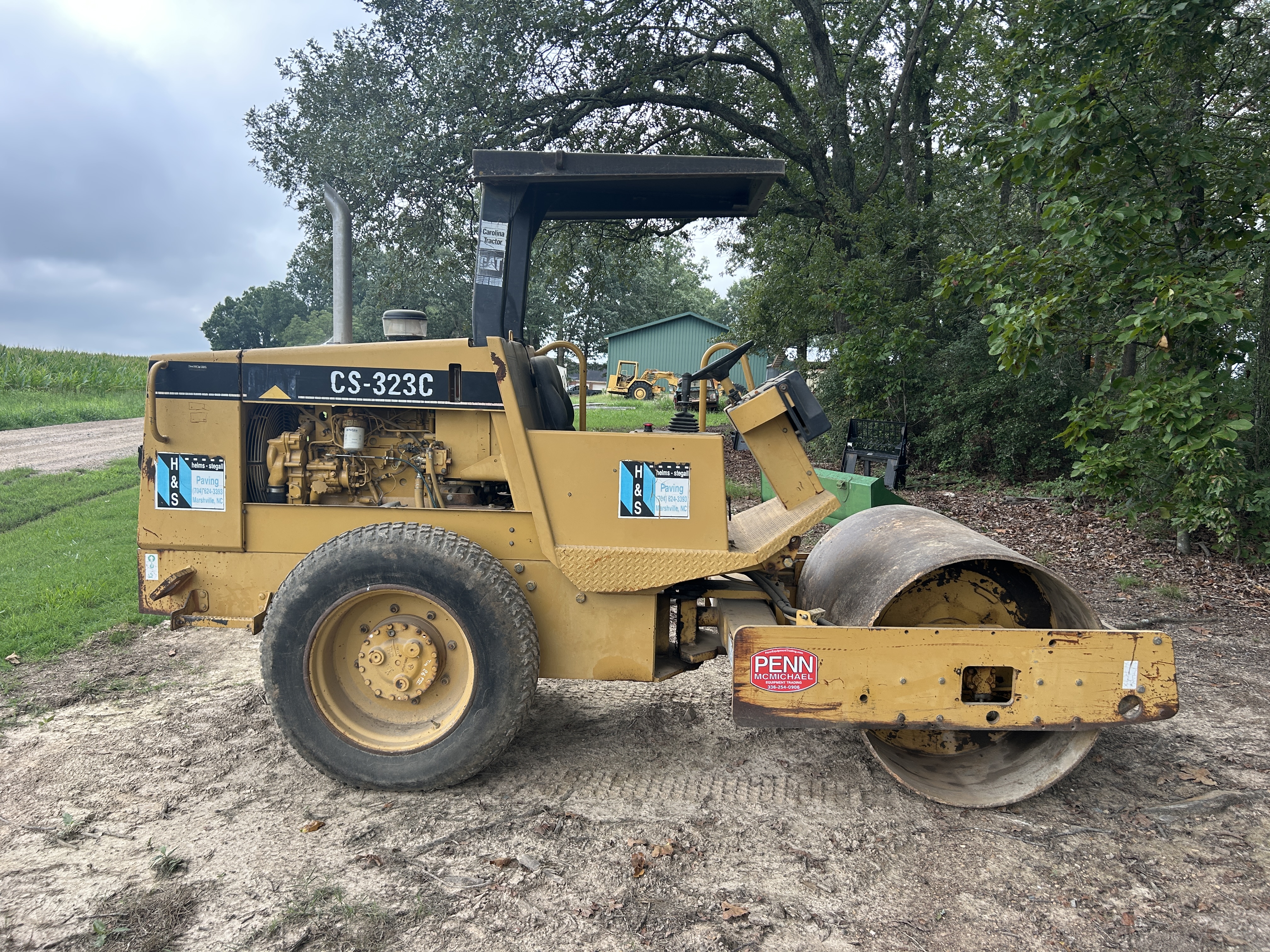 Used 1999 Caterpillar CS-323C Refubished and ready