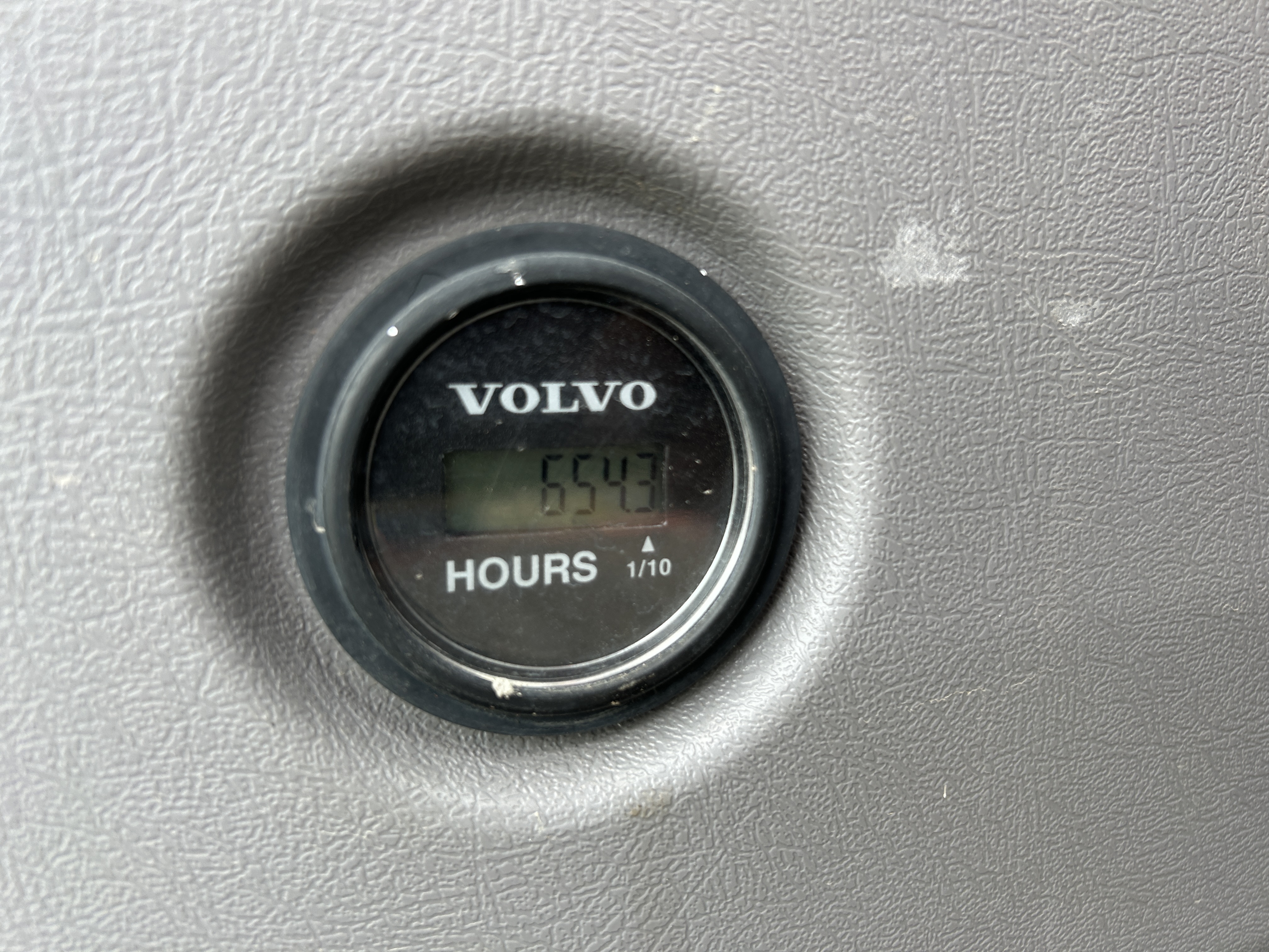 Used 2022 Volvo ECR88D PRO with only 654 hrs, loaded!