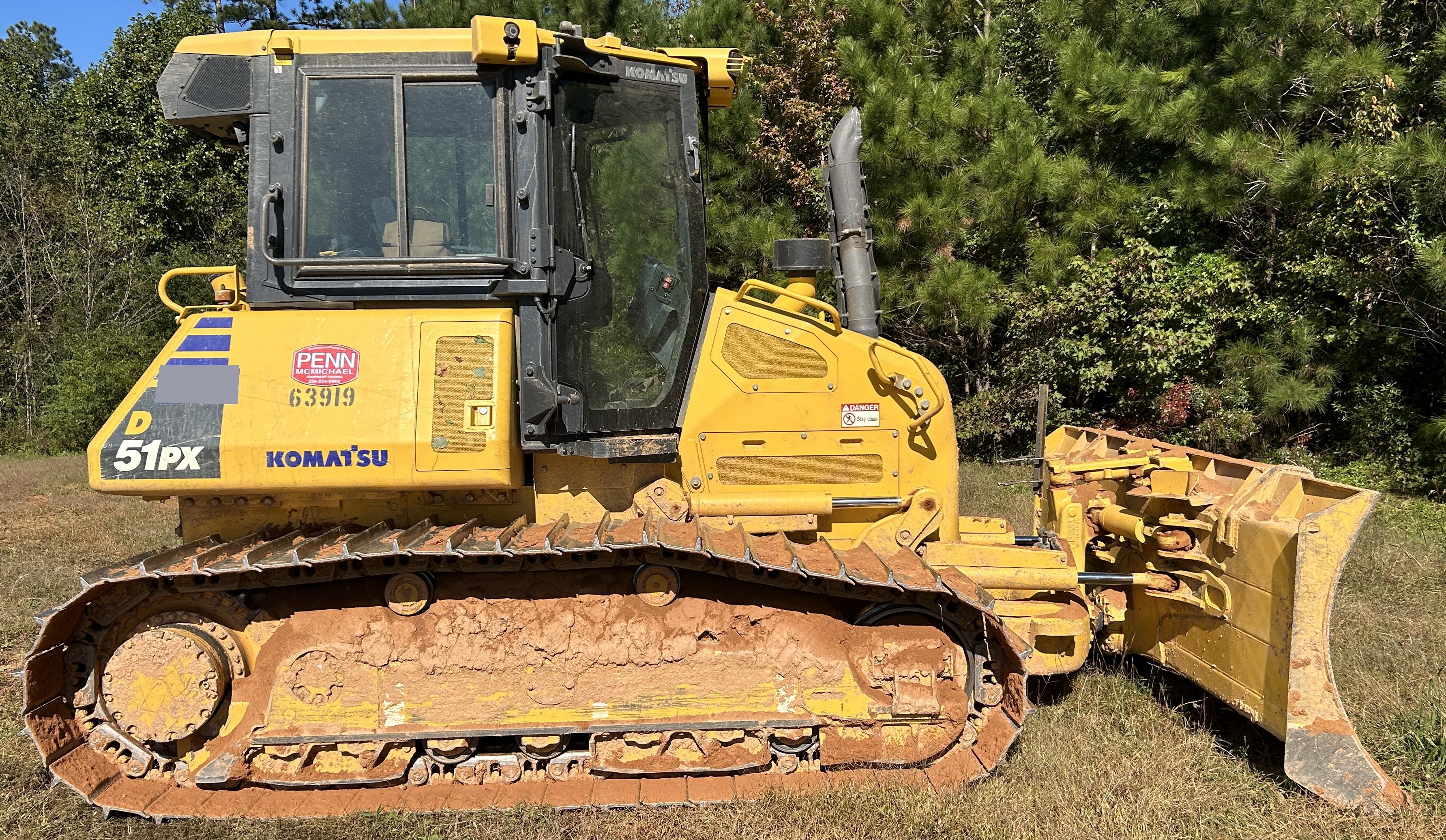 used-2022-komatsu-d51px-24-with-1030-hrs-for-sale-in-raleigh-north