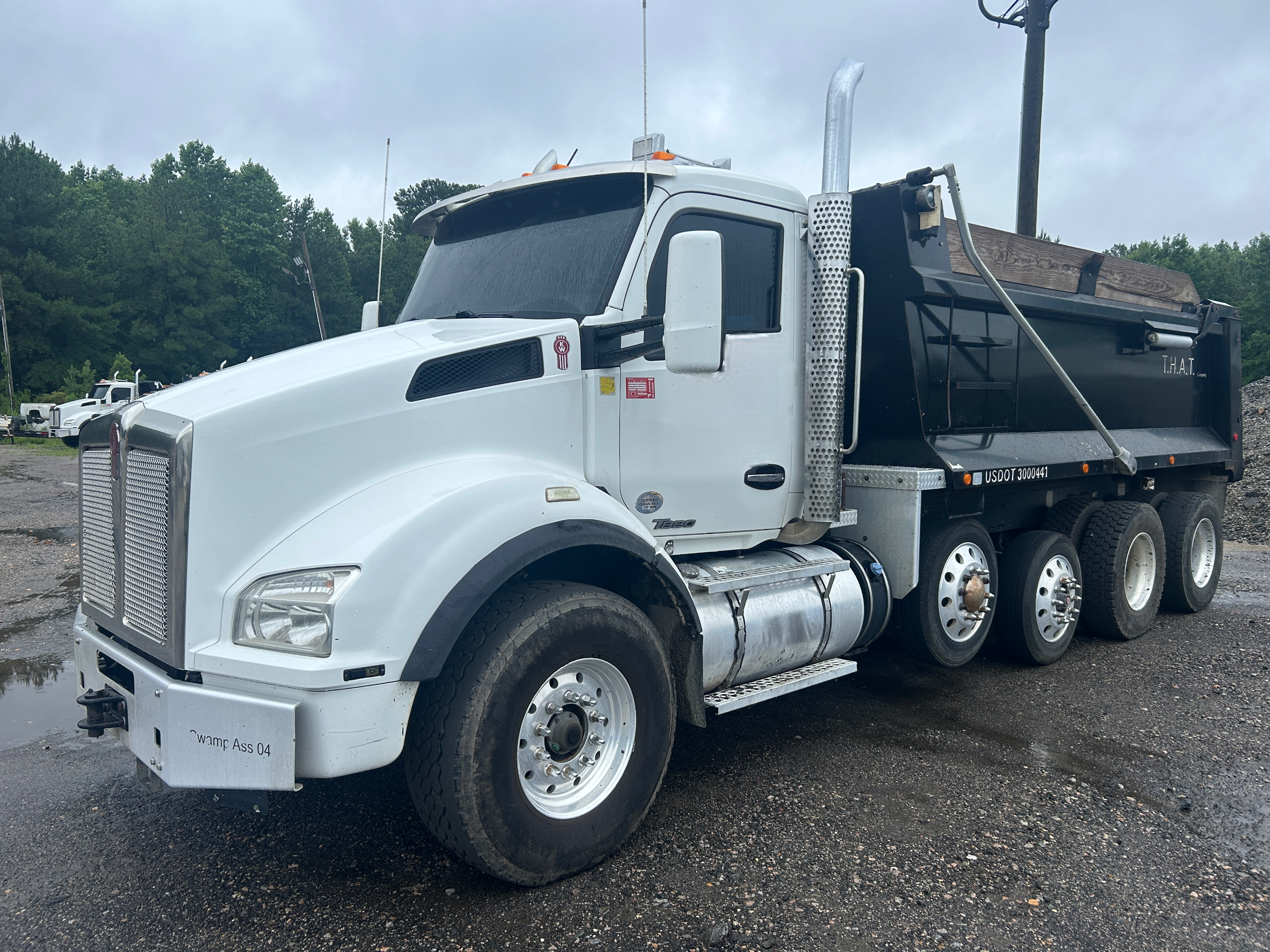 Used 2017 Kenworth T880 Quad Axle Dump Truck