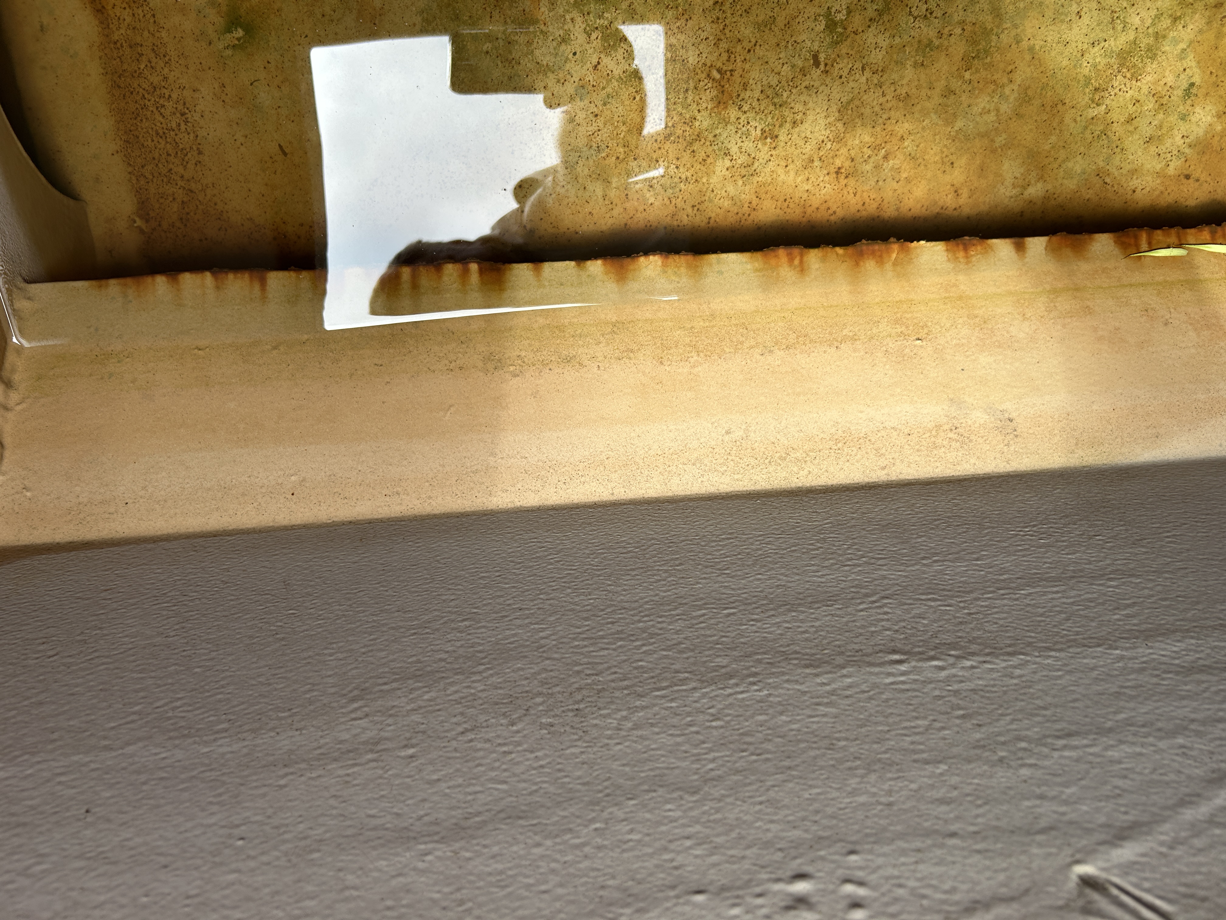 Used 2006 International 2000 Gallon Water Truck