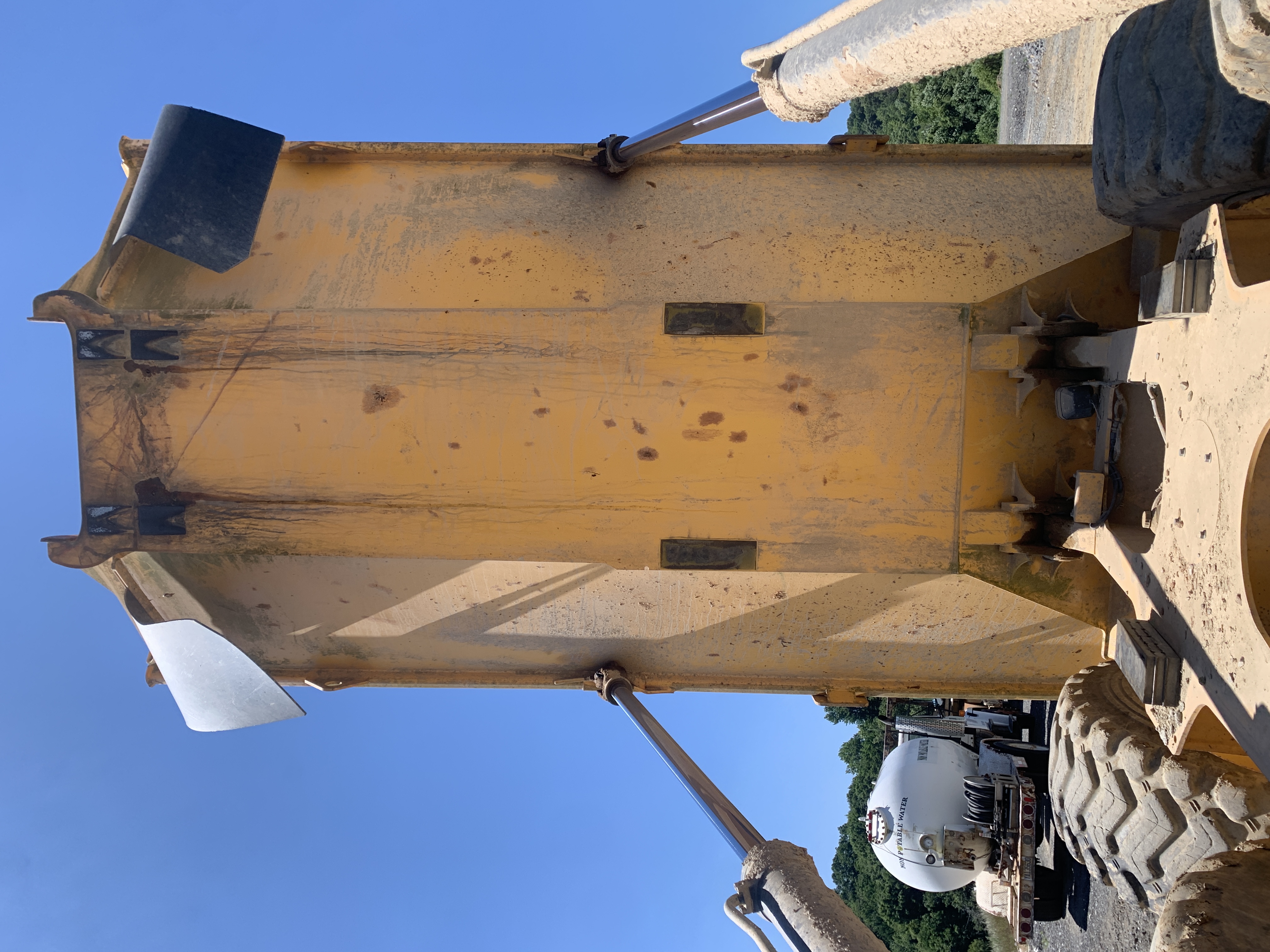 Used 2005 Volvo A25D