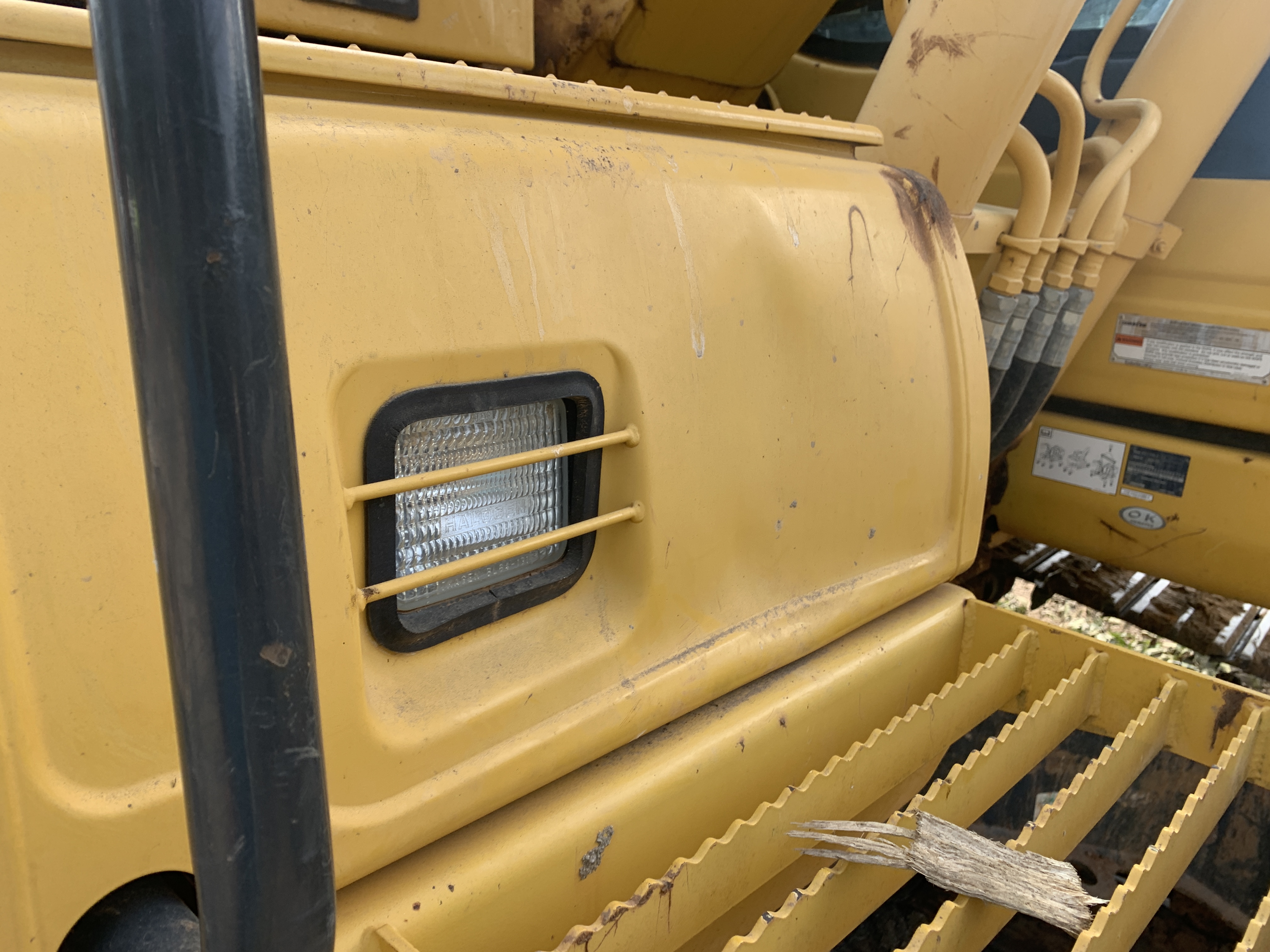 Used 2017 Komatsu PC170LC-11