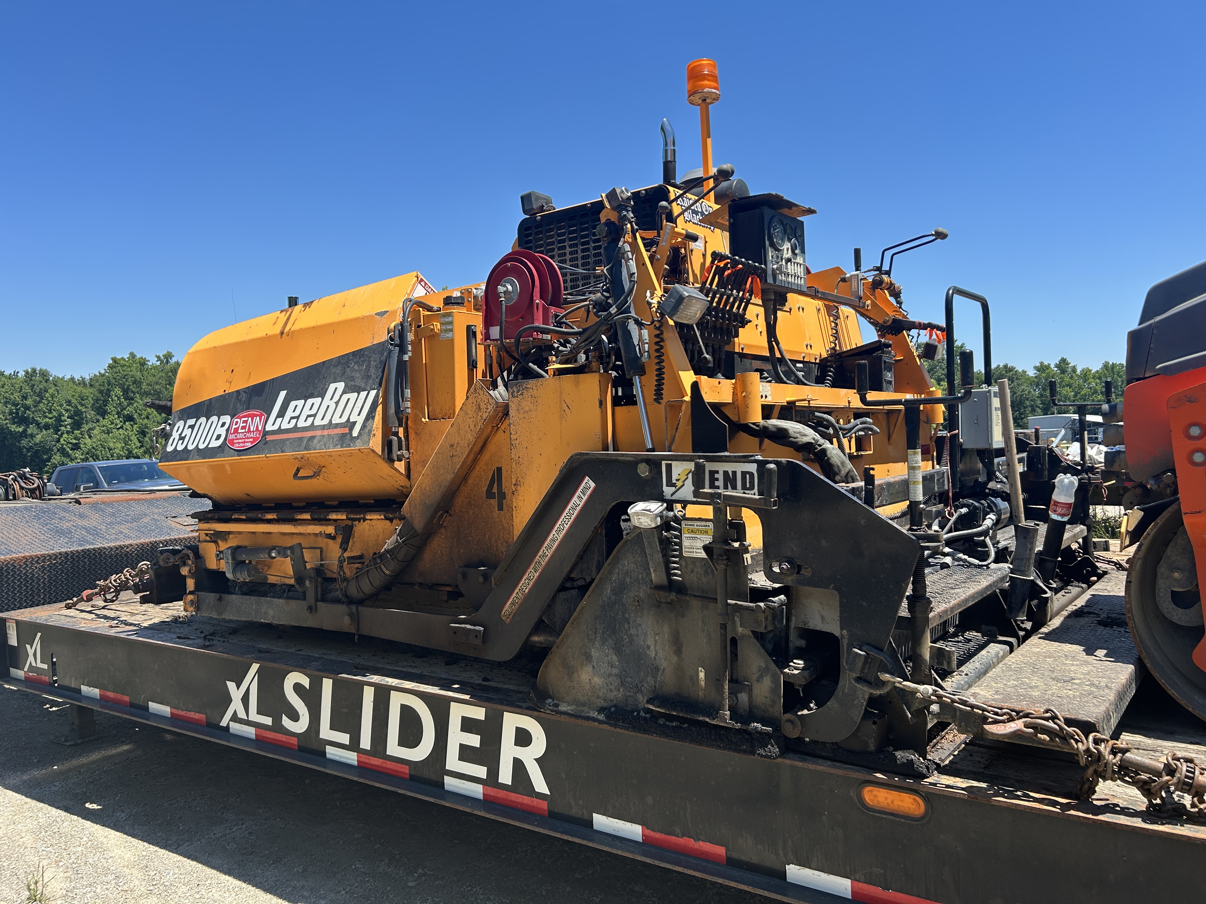 Used 2012 LeeBoy 8500B