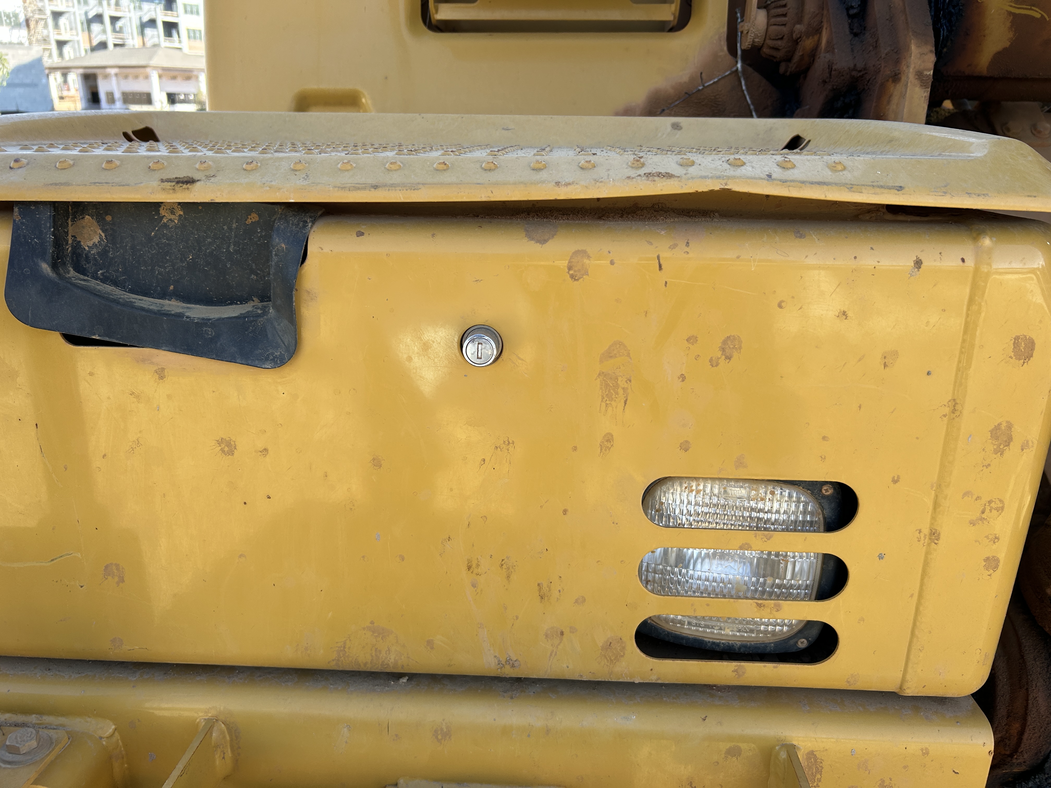 Used 2016 Caterpillar 323FL