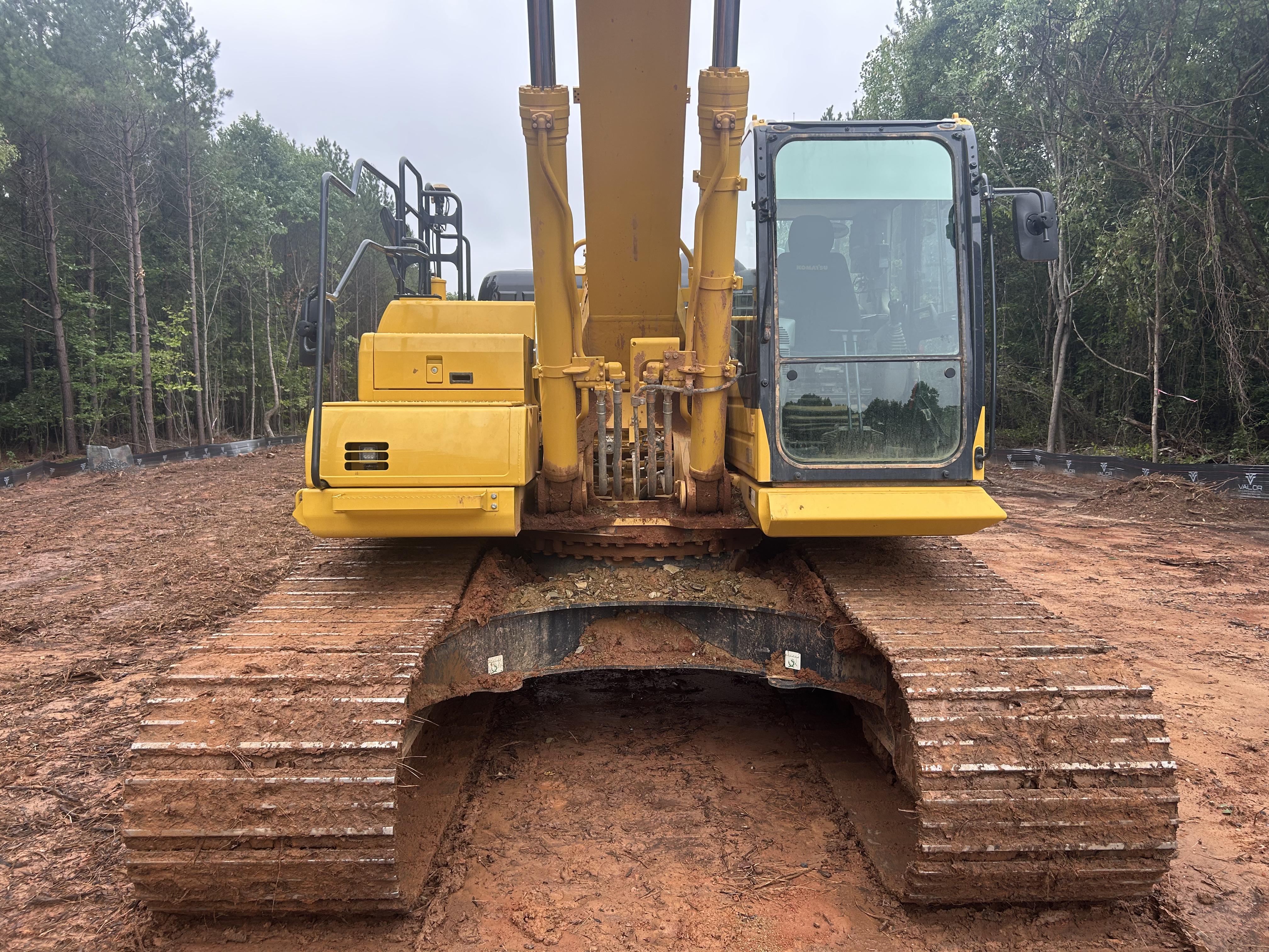 Used 2024 Komatsu PC360CLI-11 042