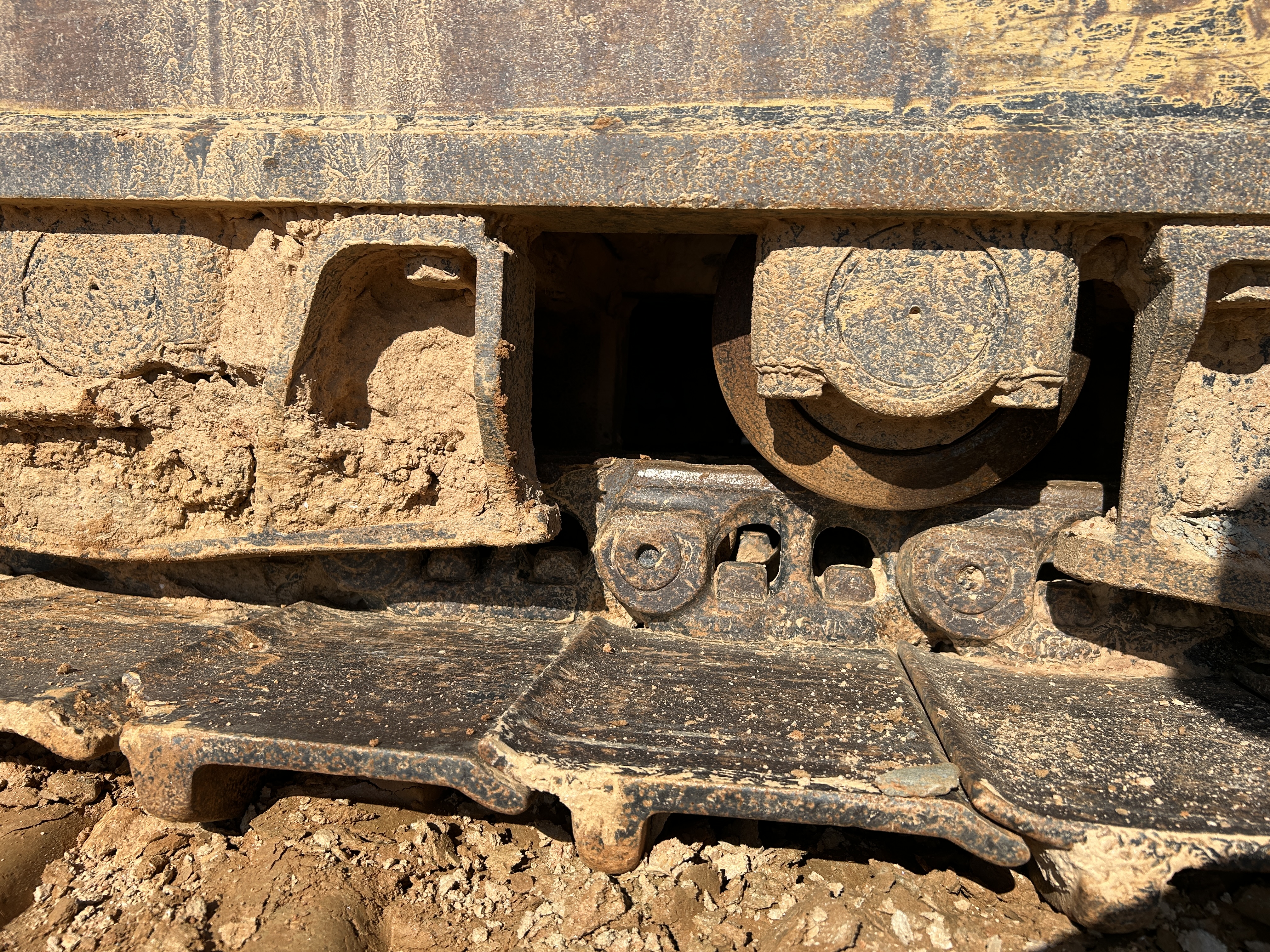 Used 2016 Caterpillar 349FL