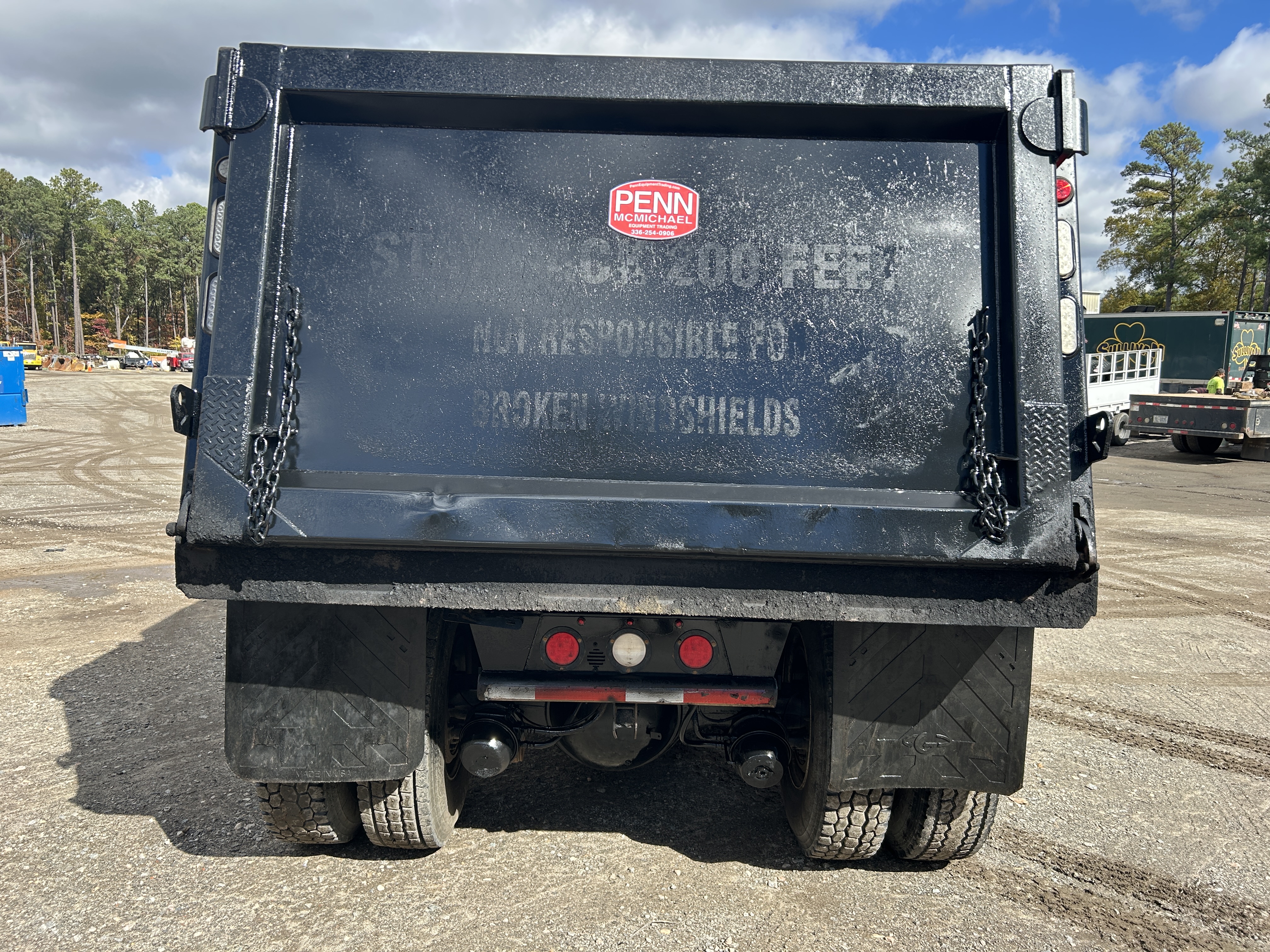 Used 2016 Kenworth T880 Quad Axle Dump Truck - Automatic