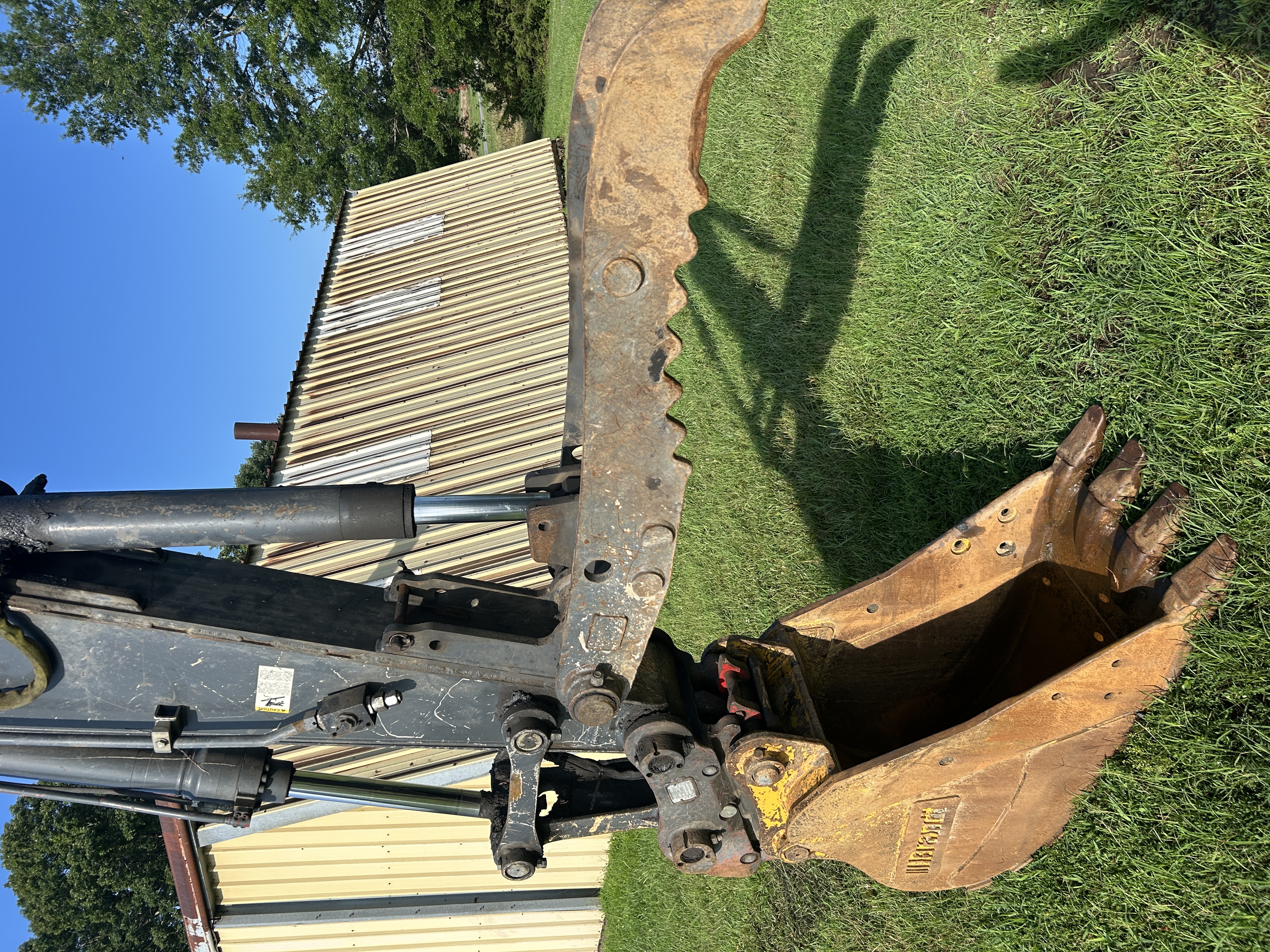 Used 2017 Deere 130G