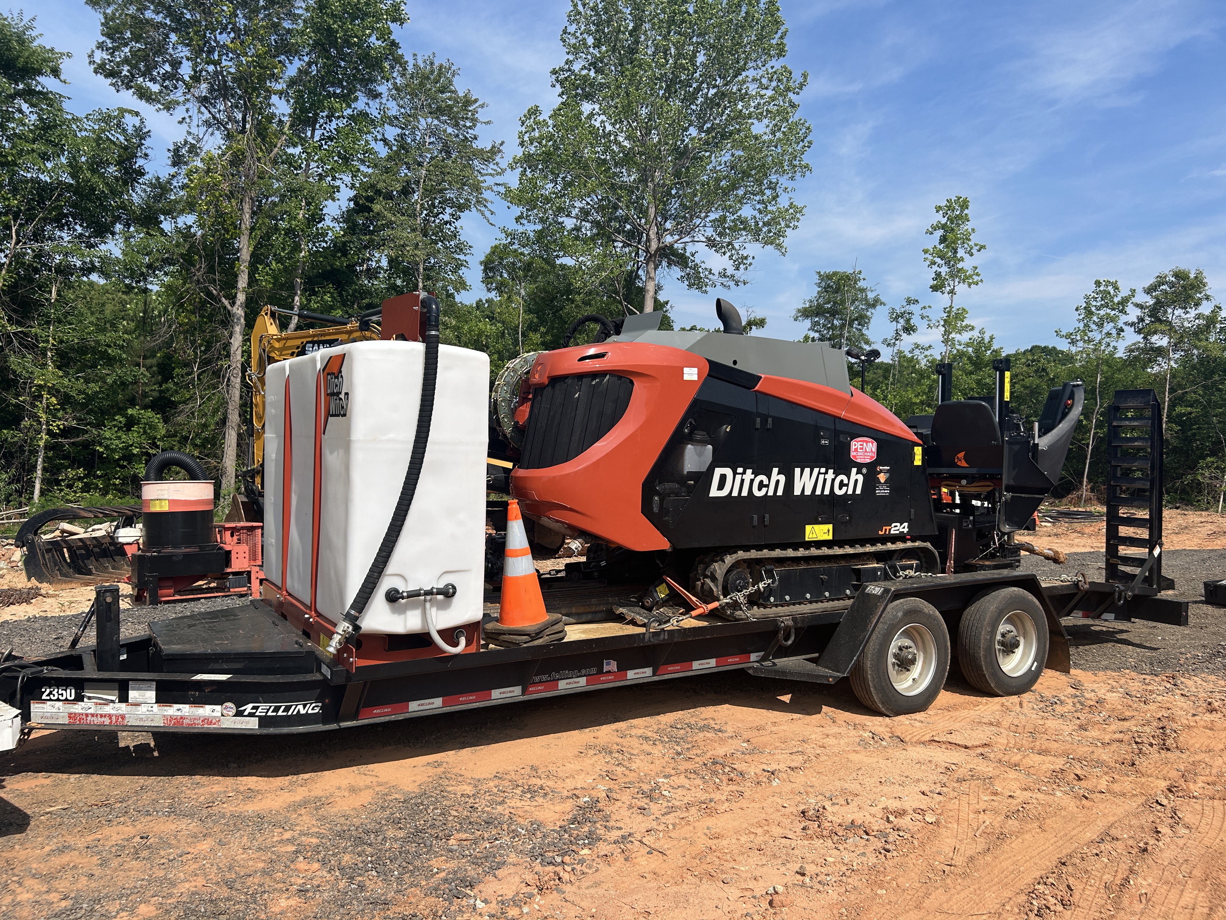 Used 2025 Ditch Witch JT24 Jet Trac with all options and trailer