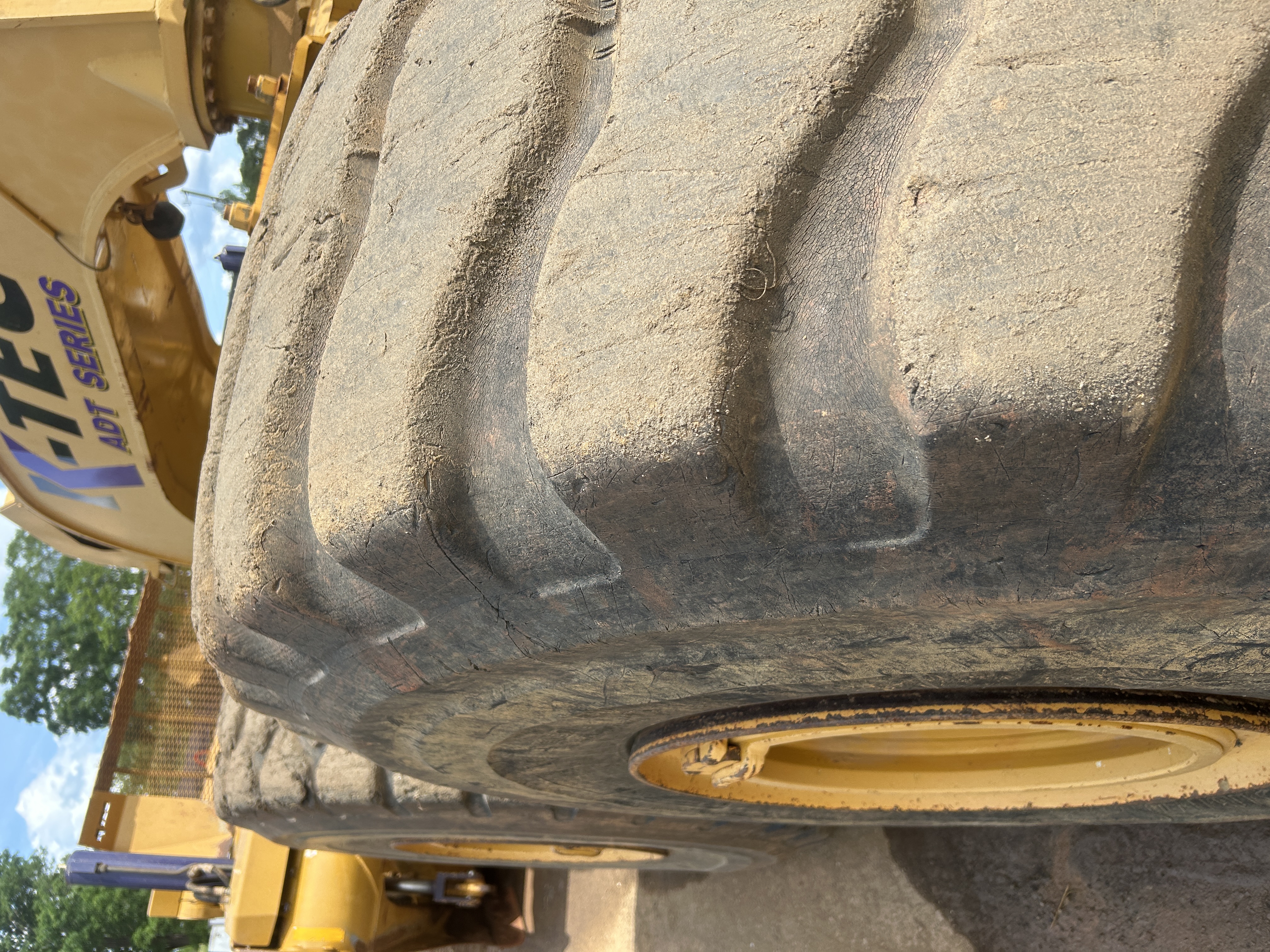 Used 2015 Bell B40D with 2016 K-Tech 1233 ADT Scraper