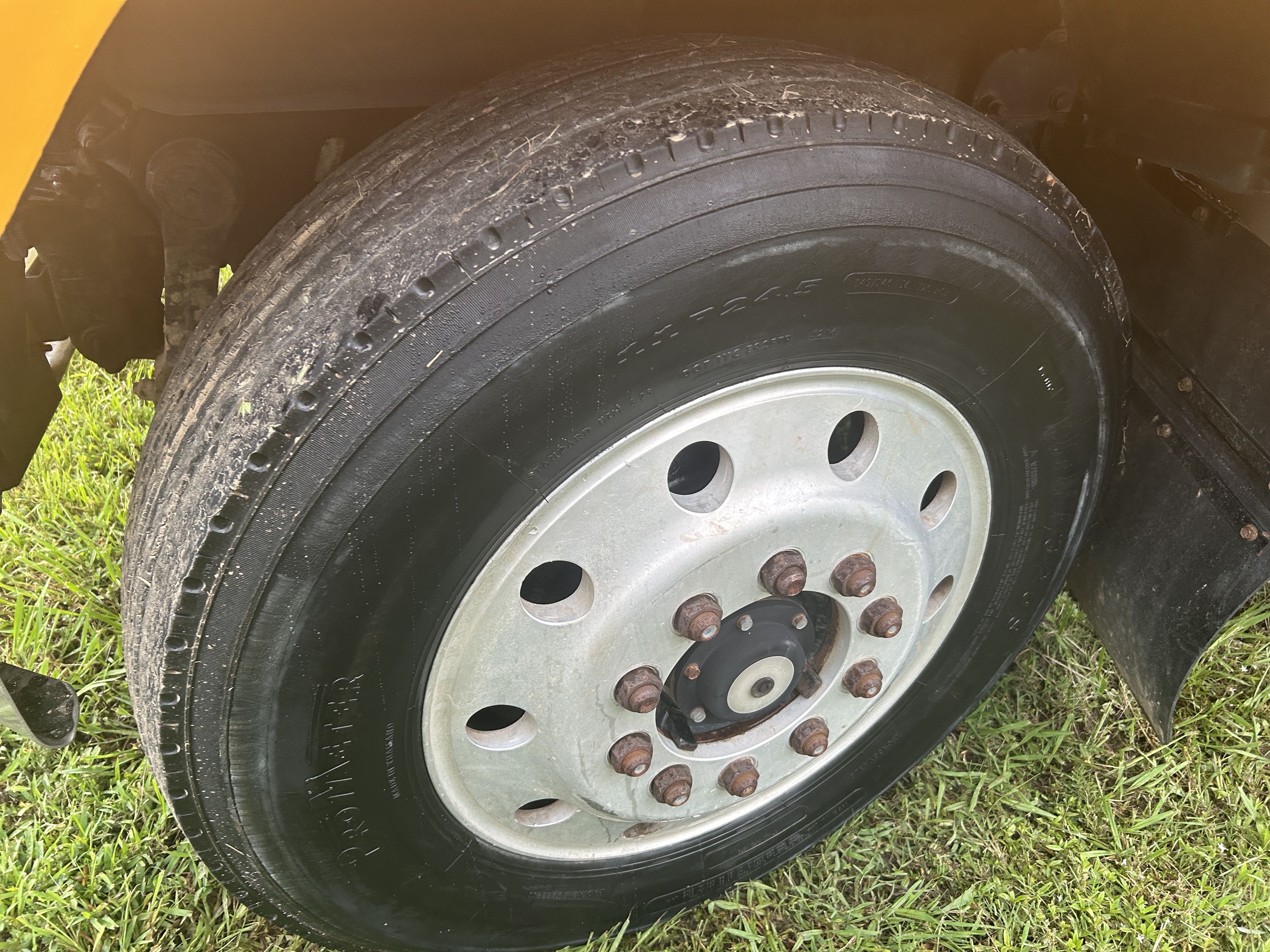 Used 1999 Mack CH613 Heavy Haul Road Tractor