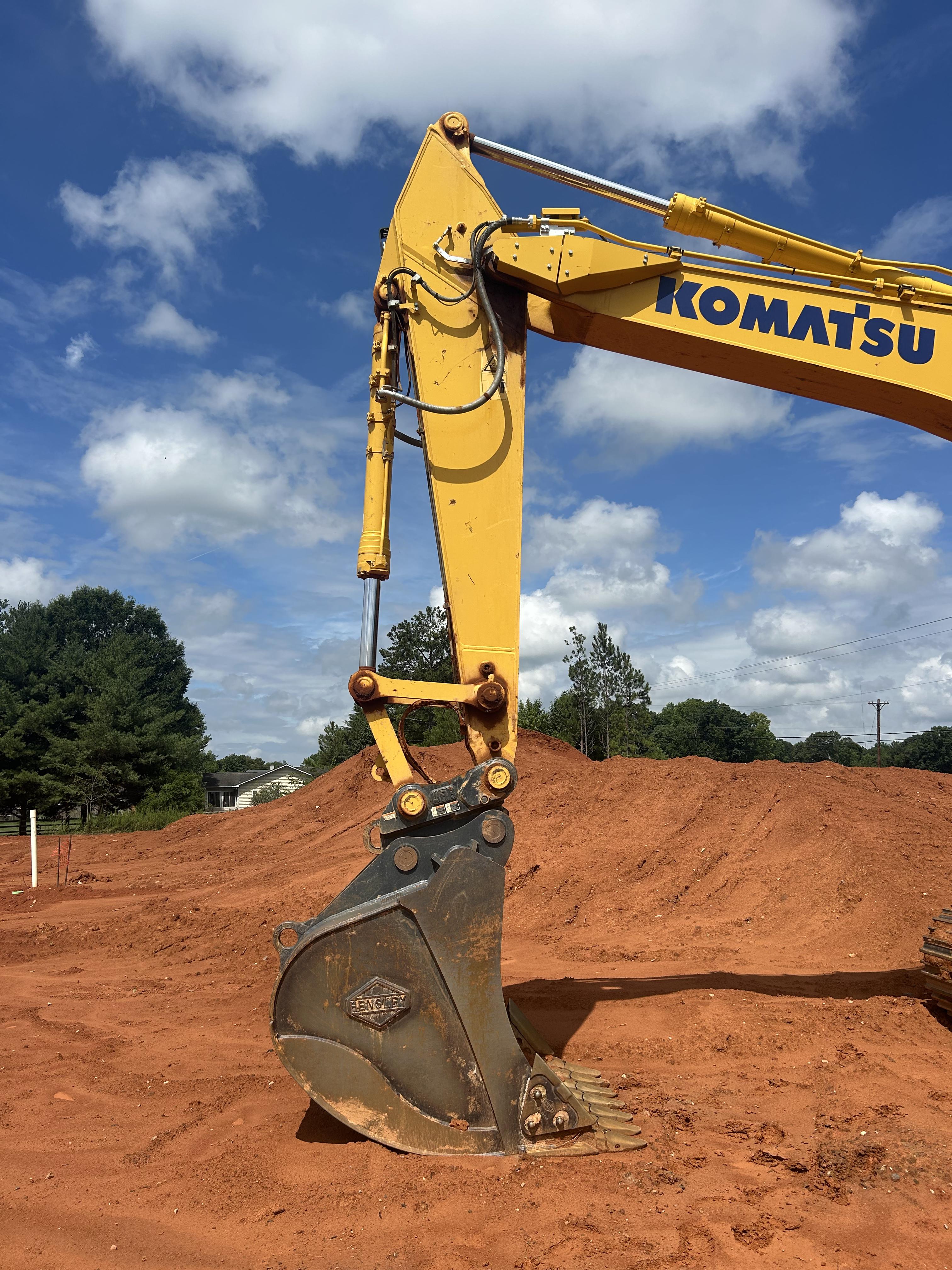 Used 2024 Komatsu PC360CLI-11 977