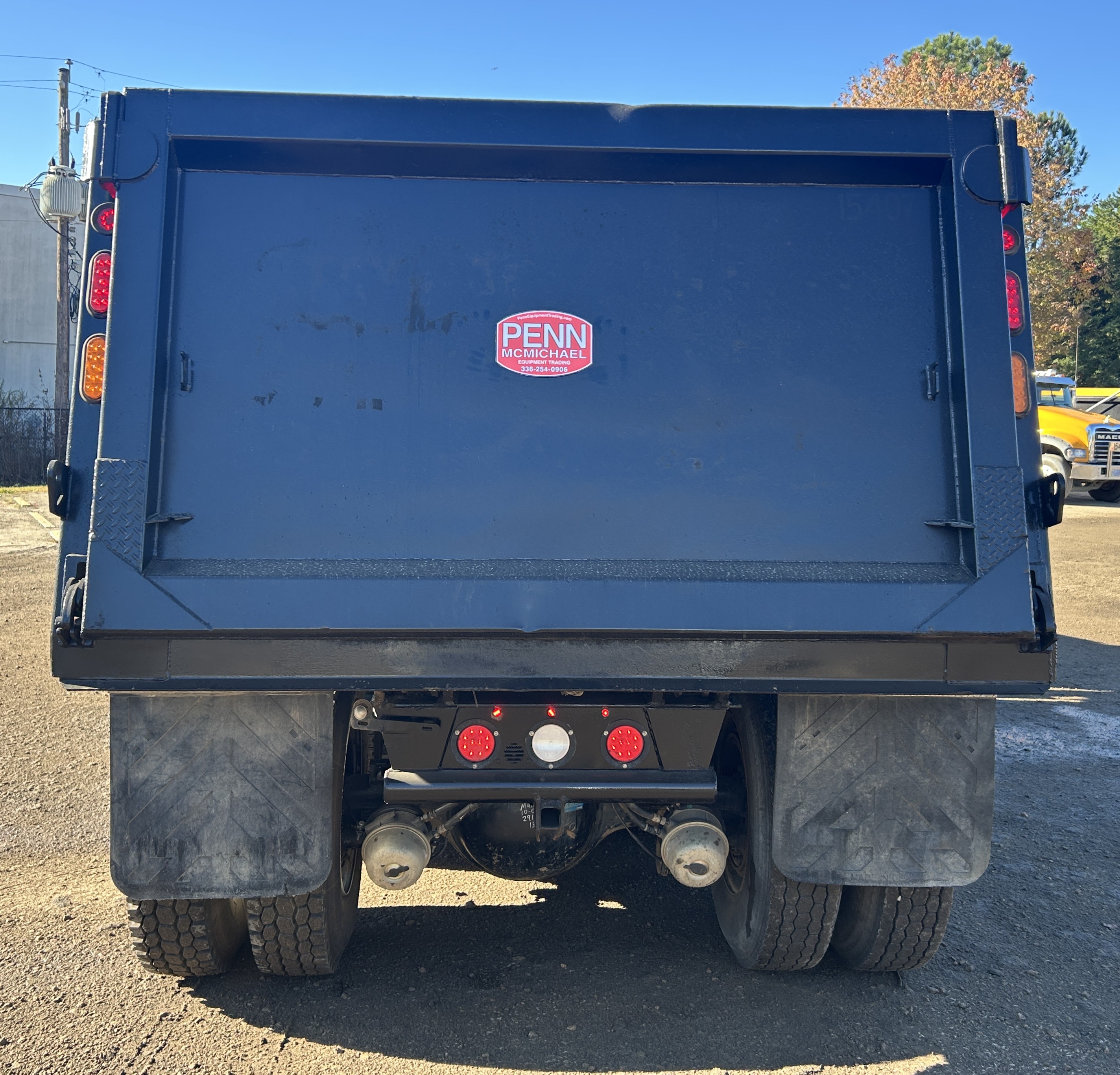 Used 2016 Kenworth T880 Quad Axle Dump Truck - Automatic