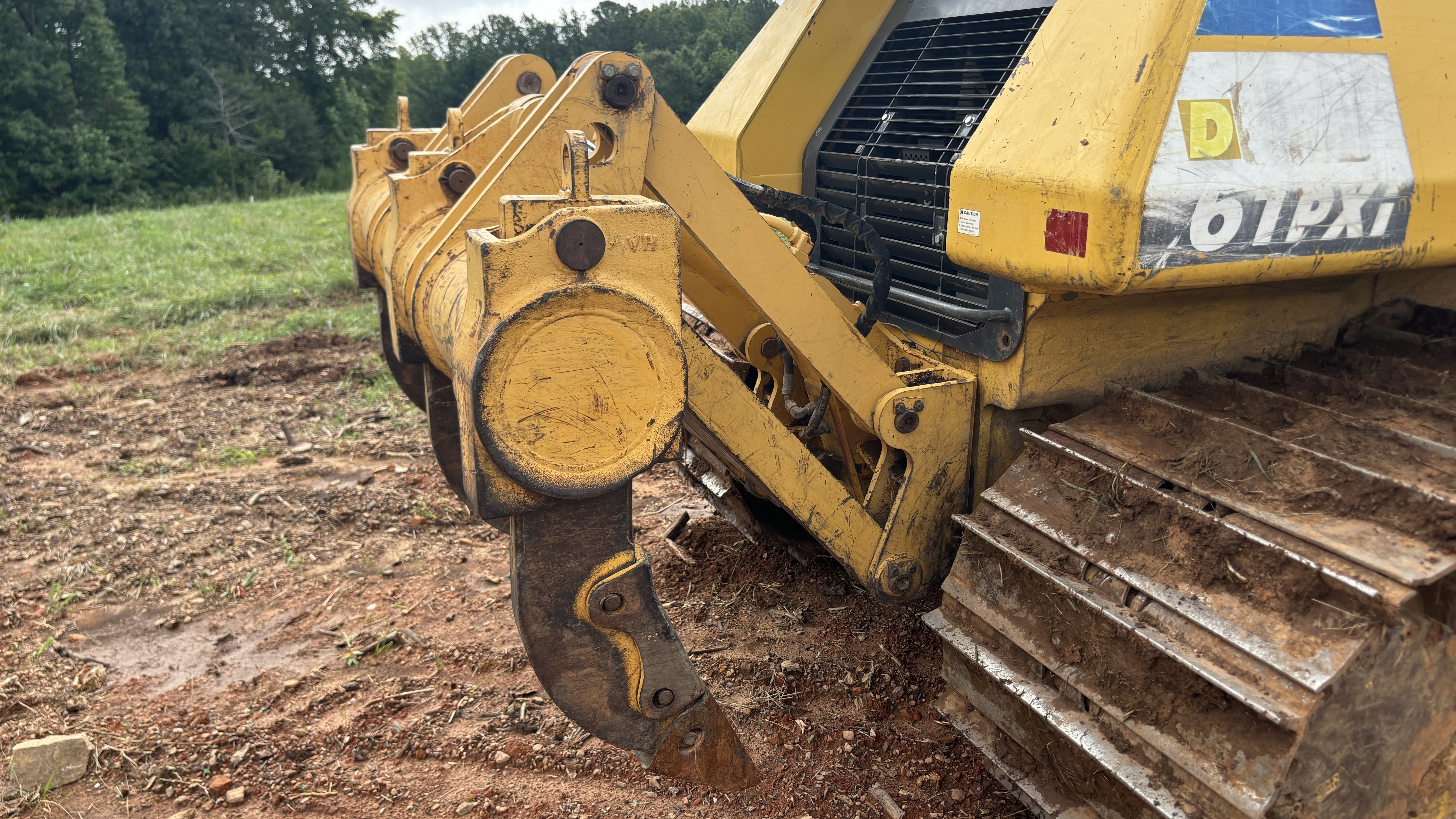 Used Nice 2013 Komatsu D61PXI-23 with BRAND NEW UNDER CARRAIGE