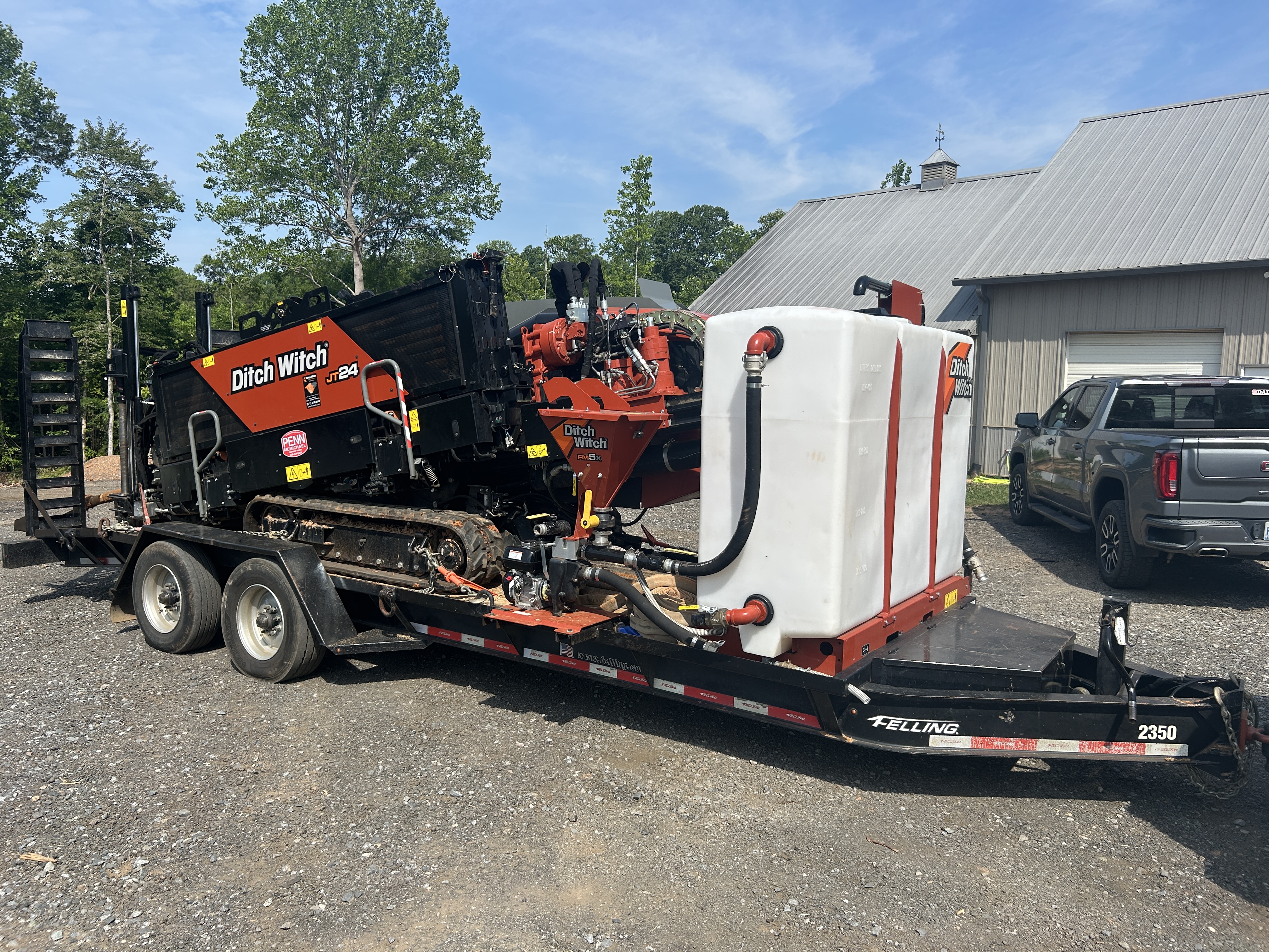 Used 2025 Ditch Witch JT24 Jet Trac with all options and trailer