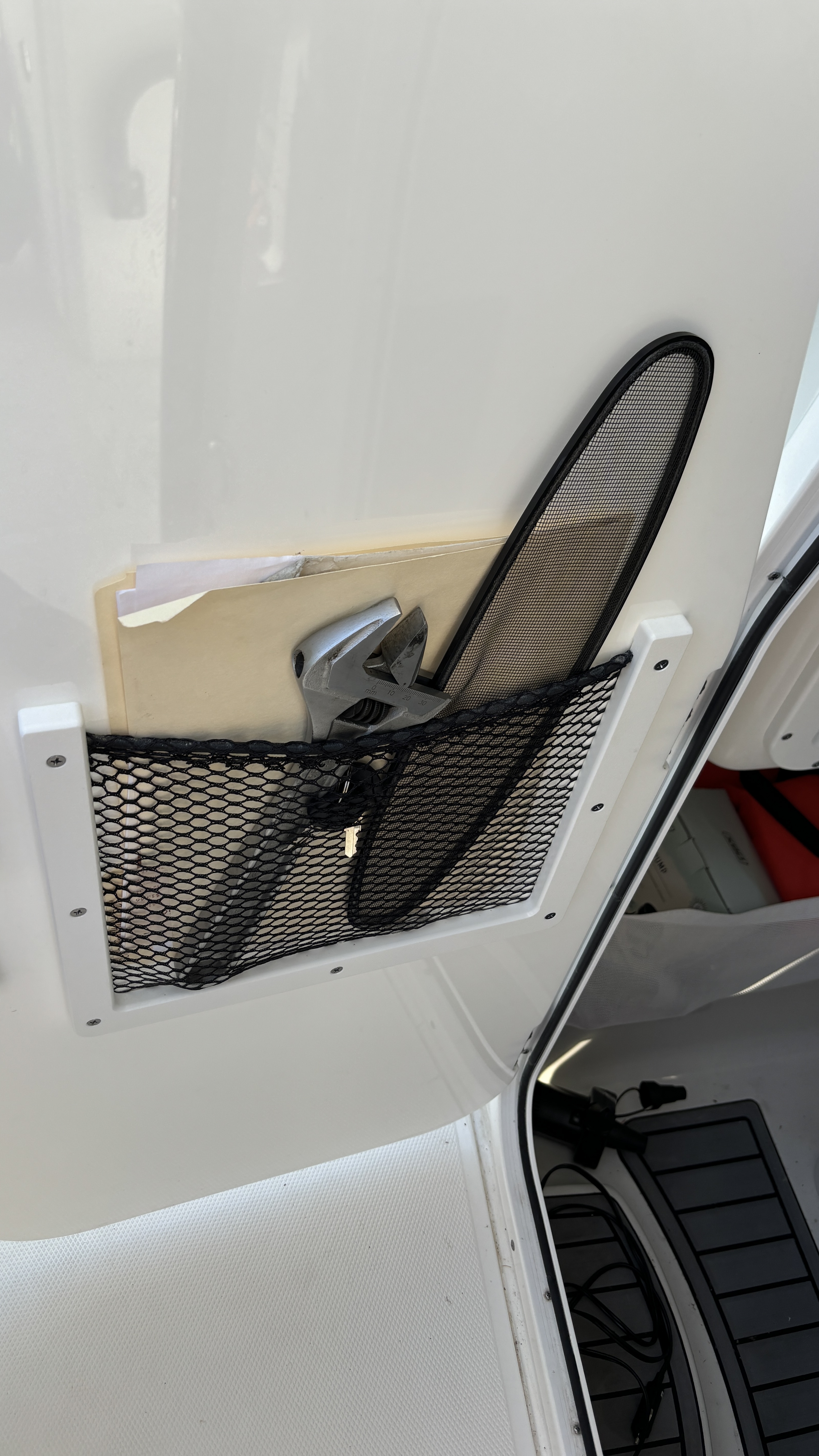 Used 2022 Sea Hunt Ultra 265SE