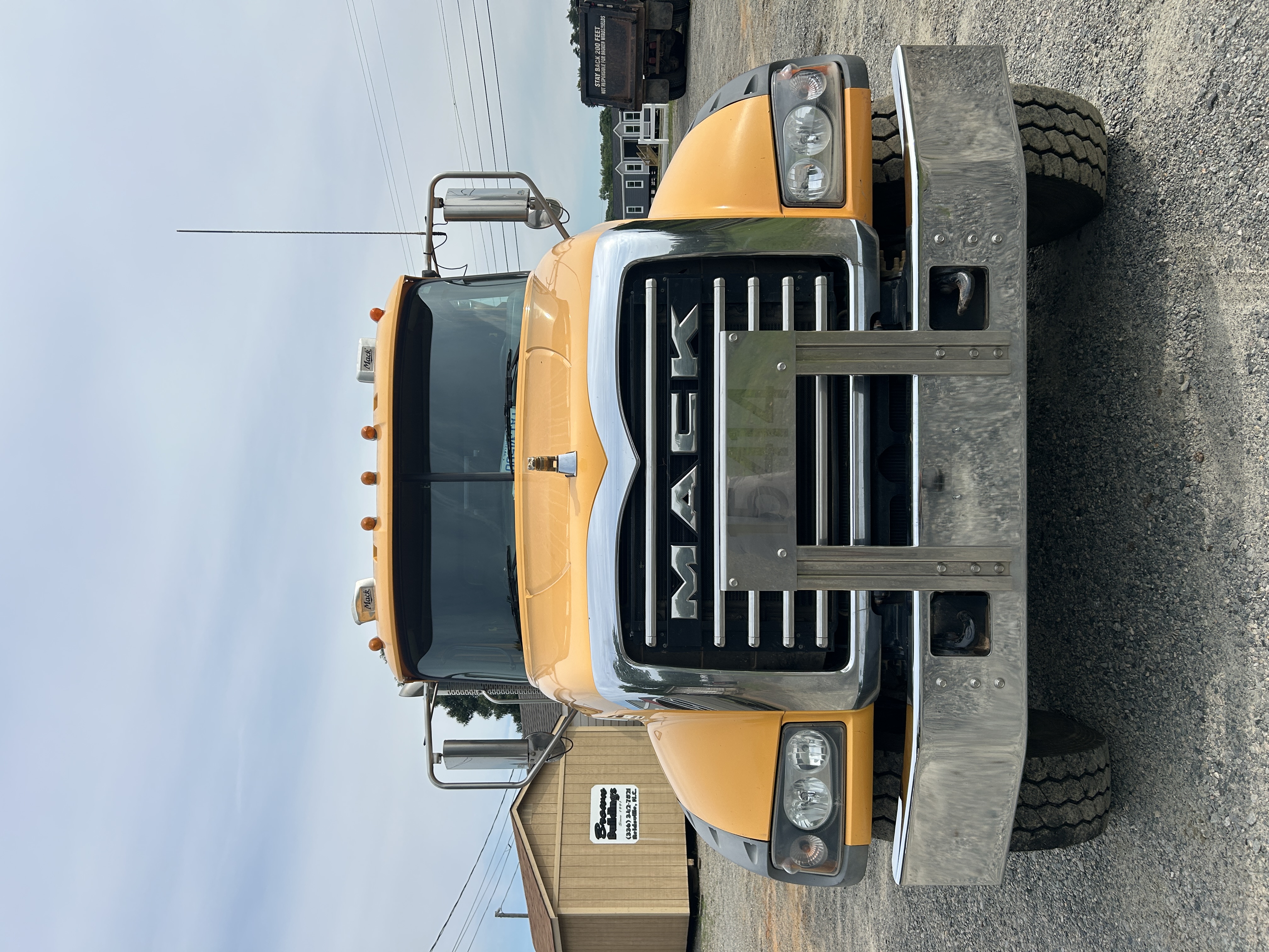 Used 2018 Mack Granite GU713 Quad Axle Dump Truck - automatic