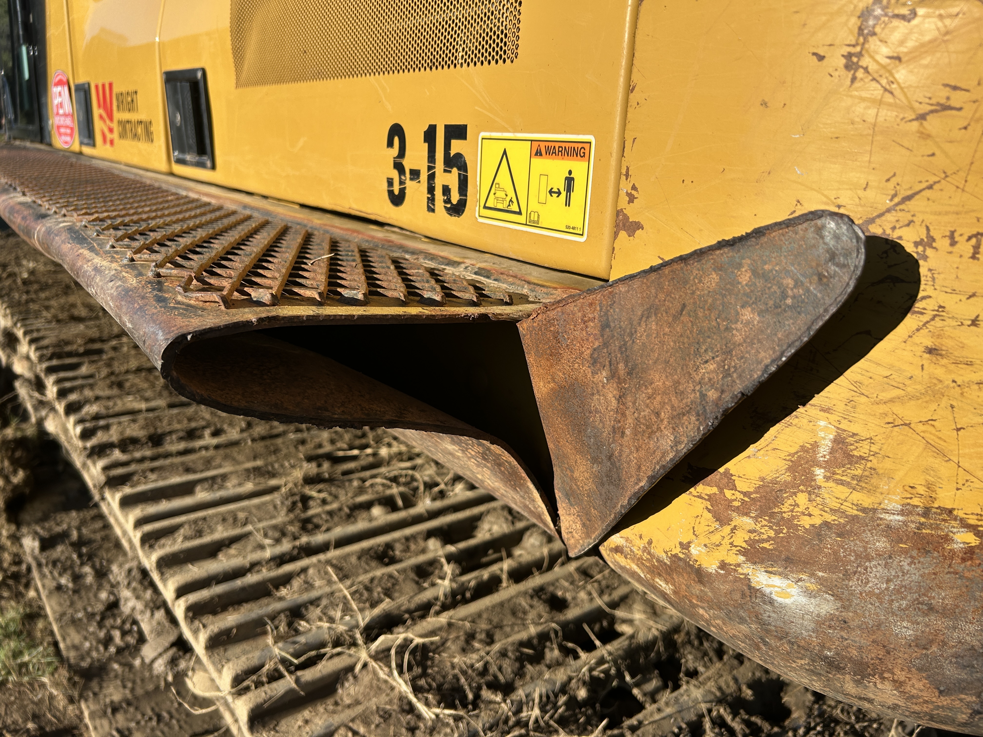 Used 2023 Caterpillar 323 with Progressive Link Hydraulic Thumb, New undercarriage, Grade 3D Ready