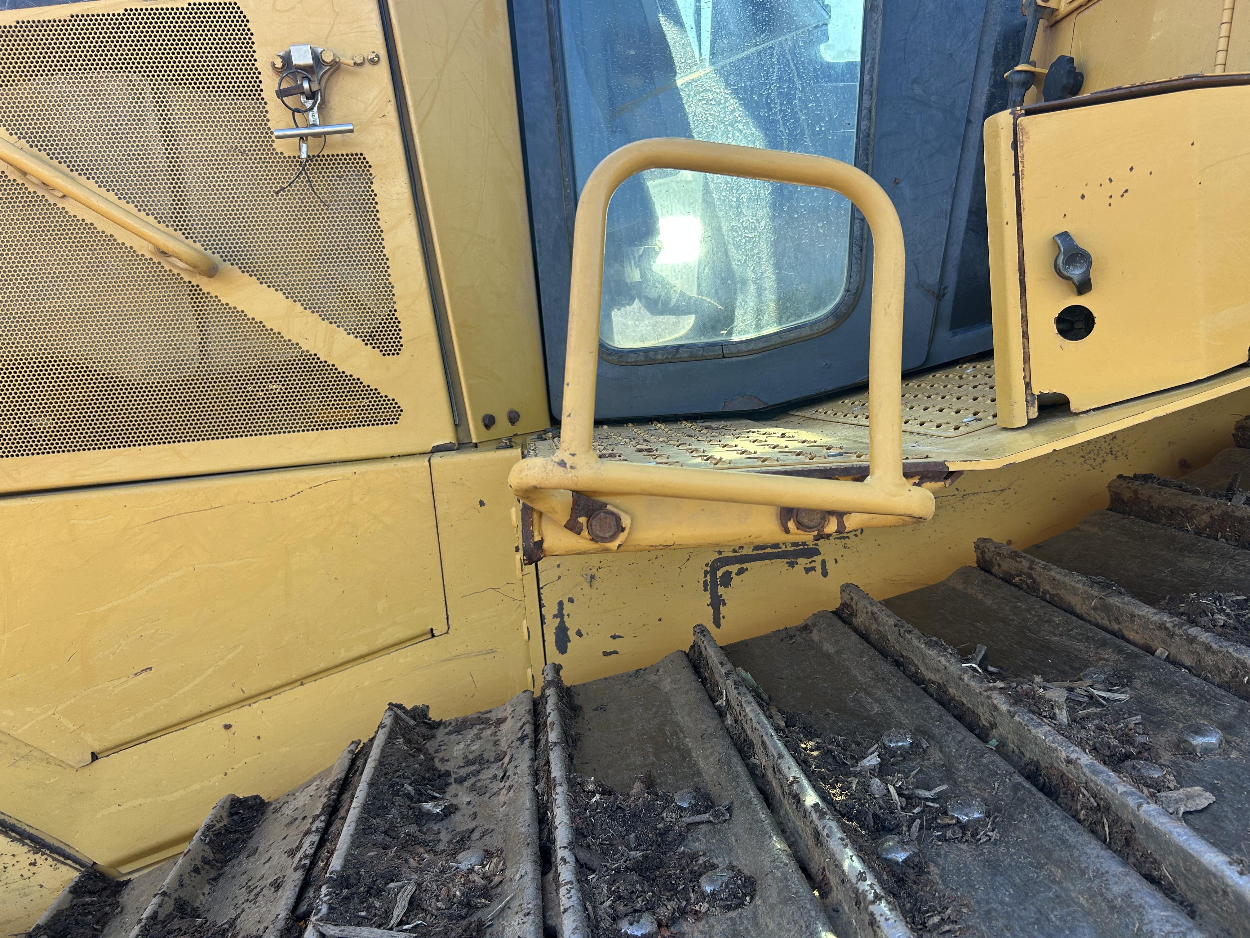Used 2018 Caterpillar D6T LGP
