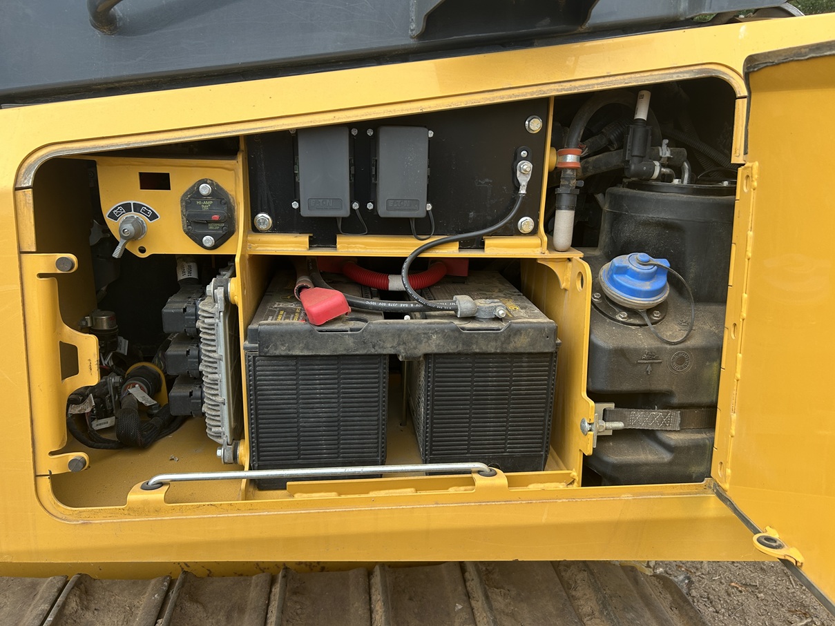 Used 2021 Deere 650K LGP