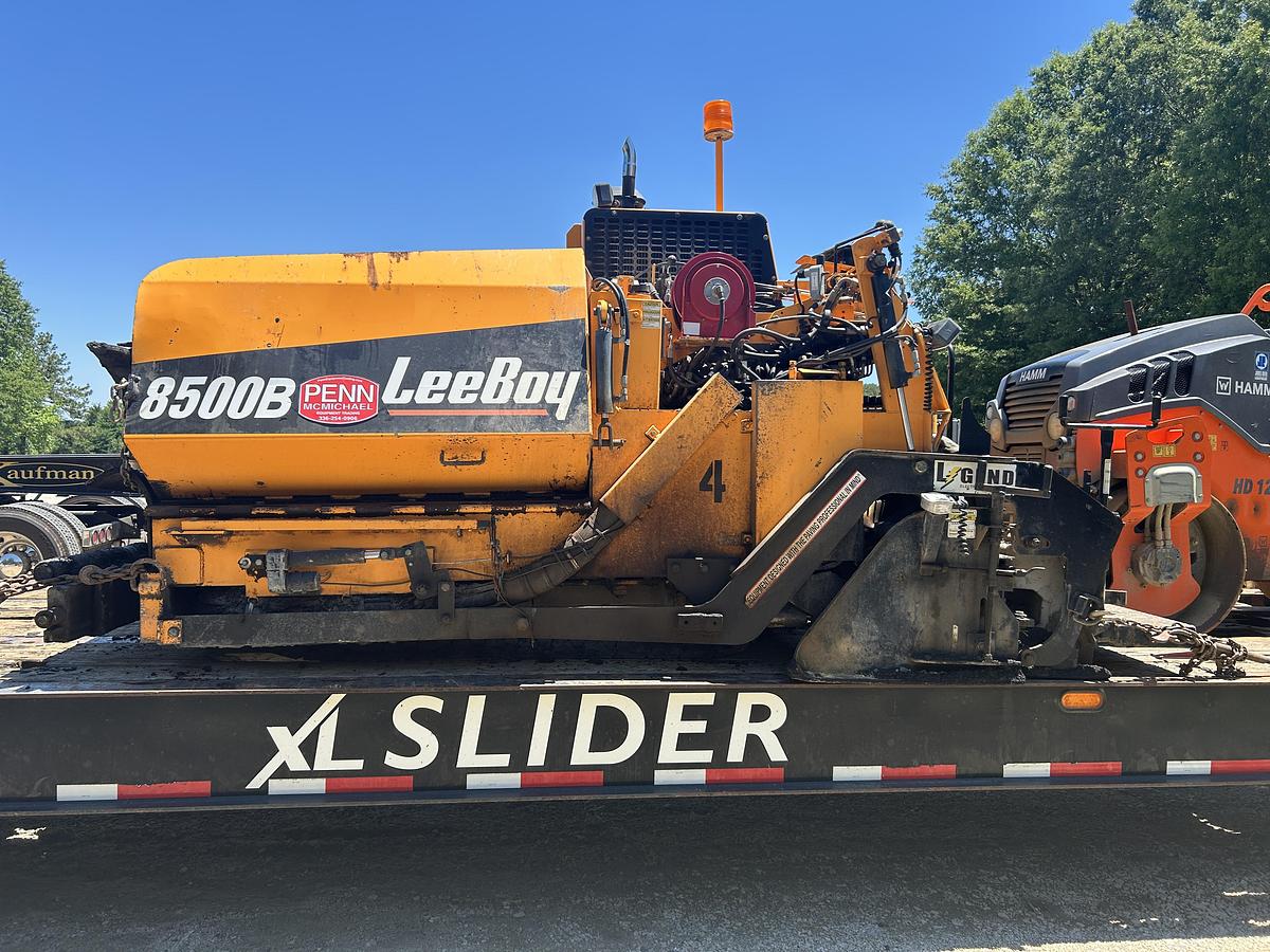 Used 2012 LeeBoy 8500B