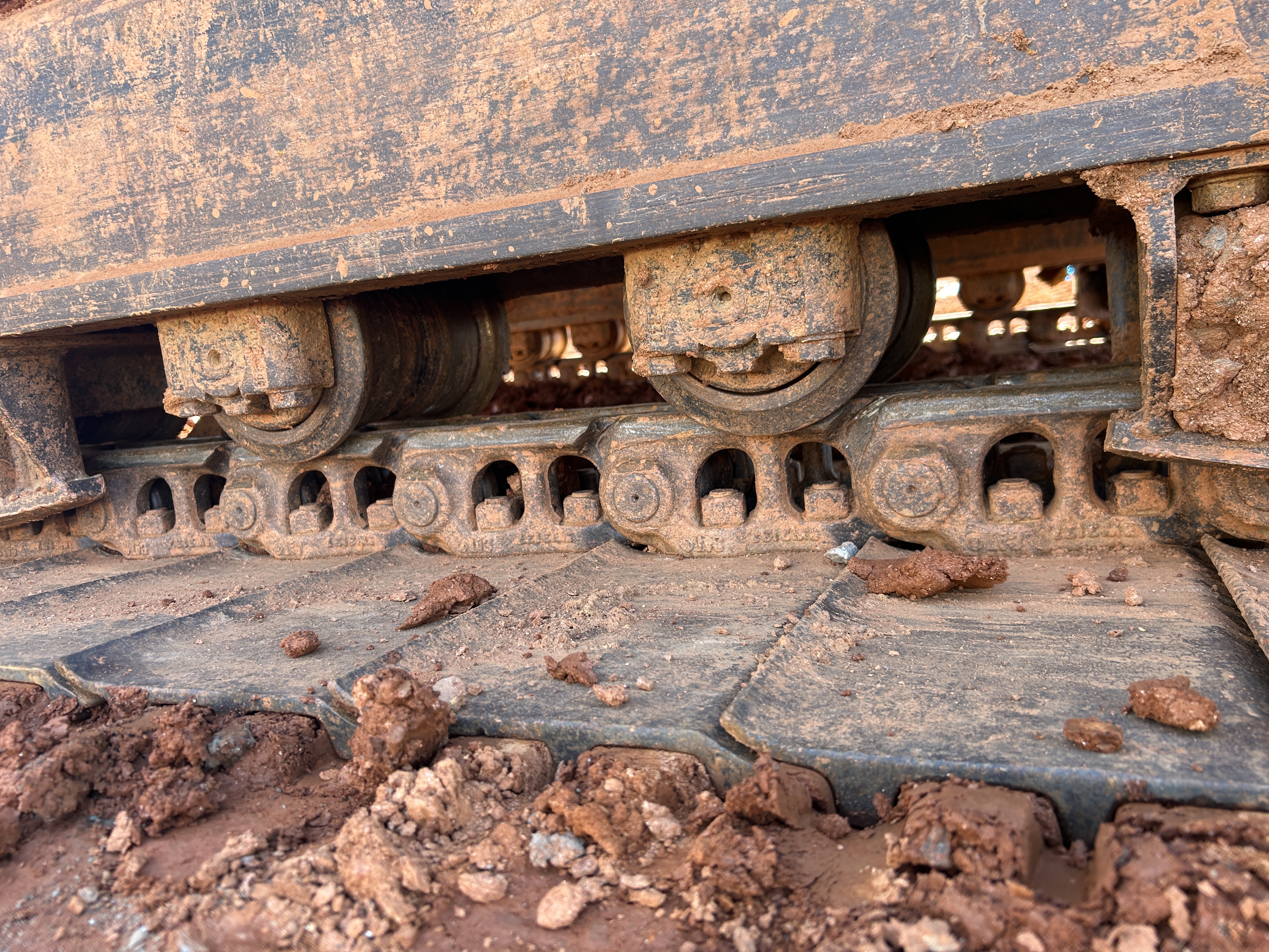 Used 2016 Caterpillar 323FL