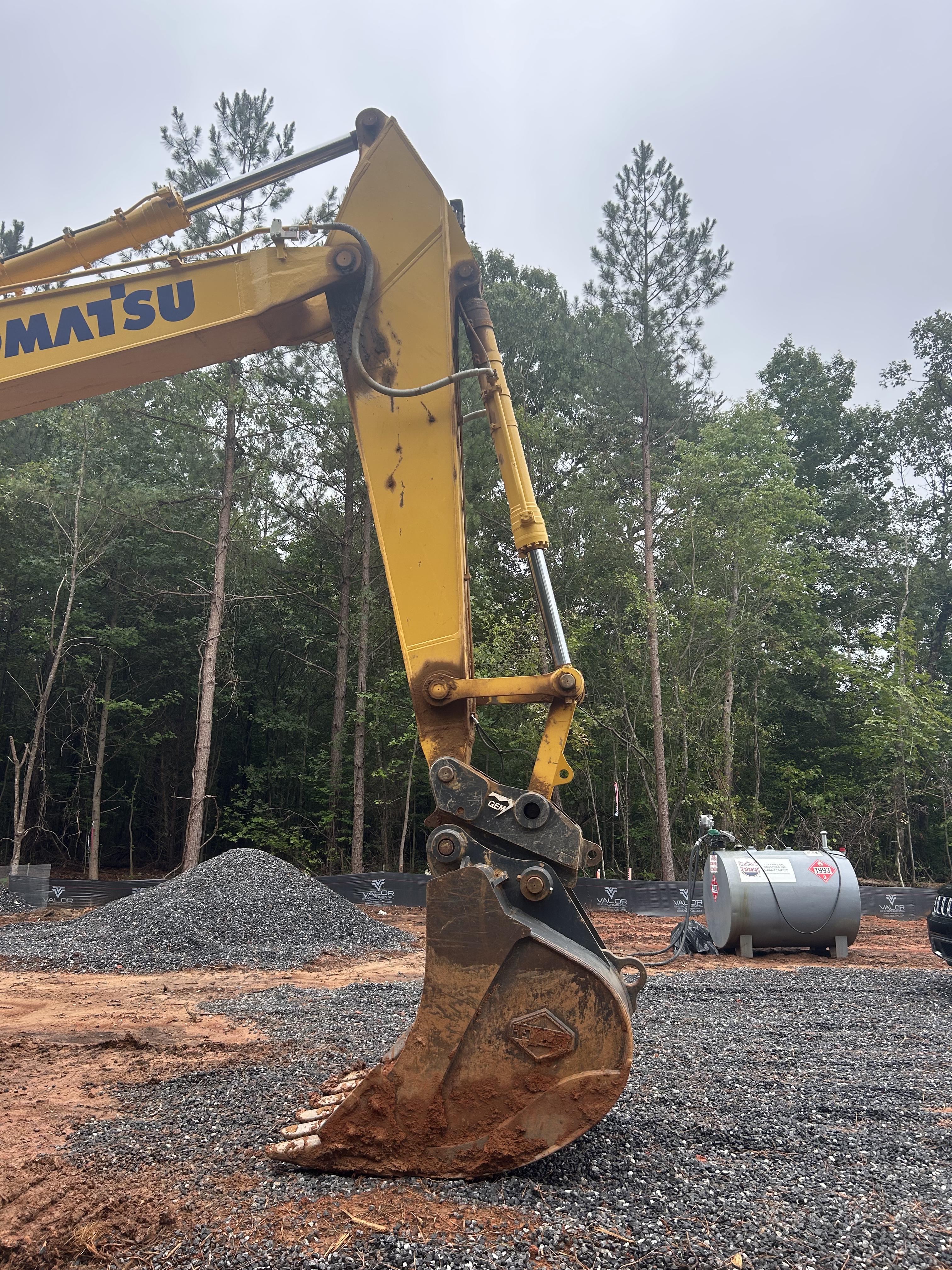 Used 2024 Komatsu PC360CLI-11 042