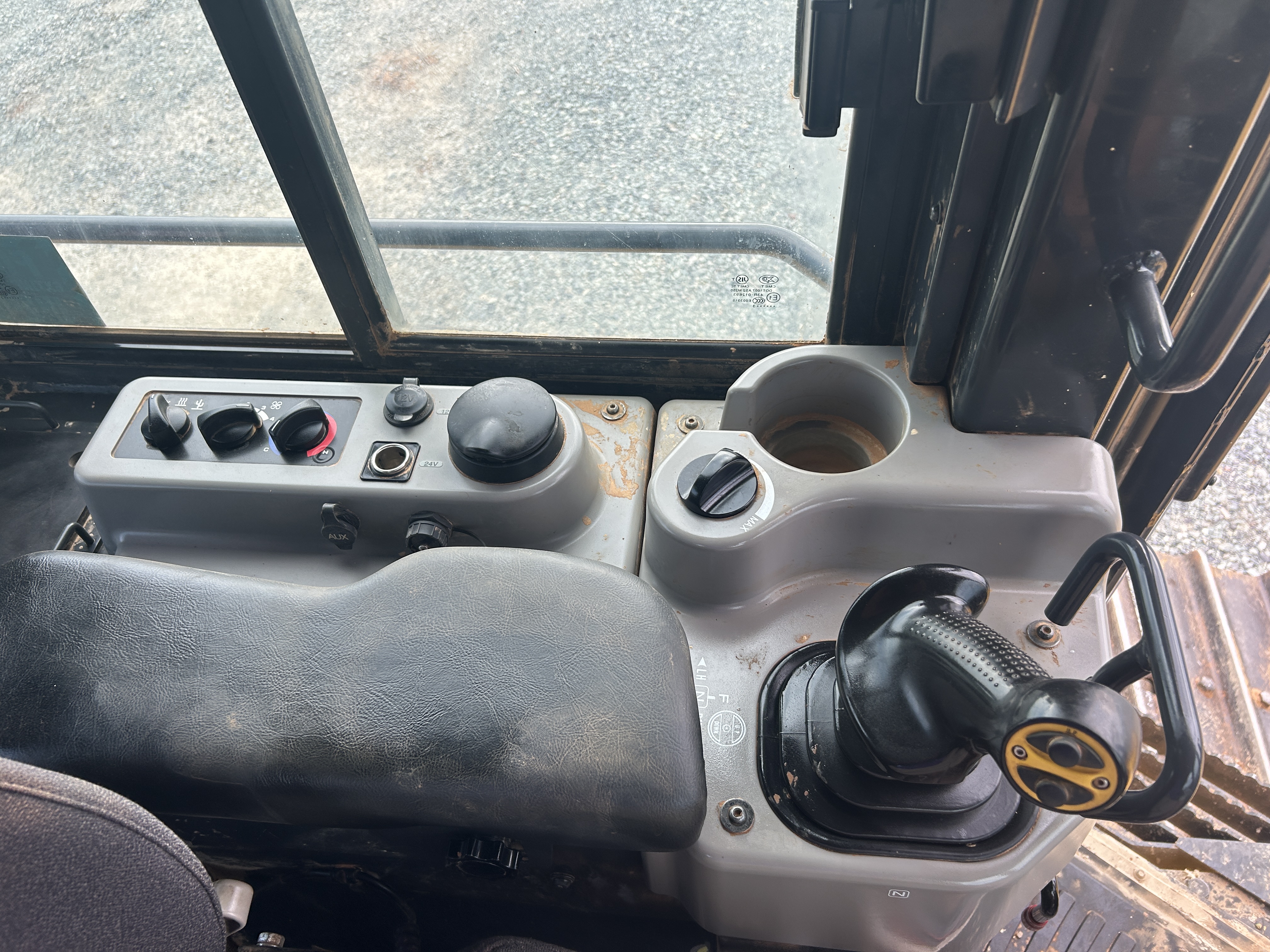 Used 2024 Komatsu D51PX-24
